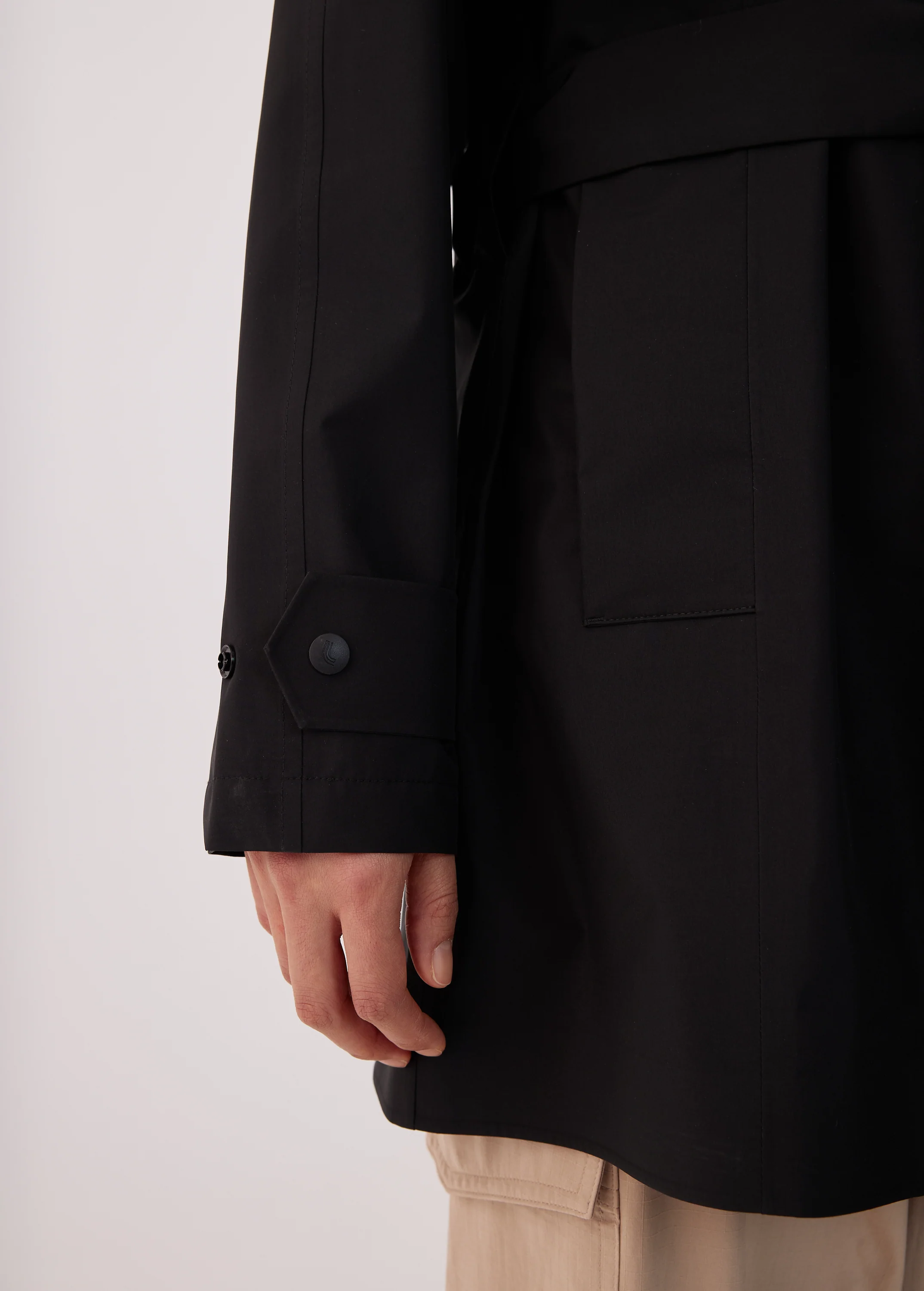 Alizé Short Trench Coat - Image 11