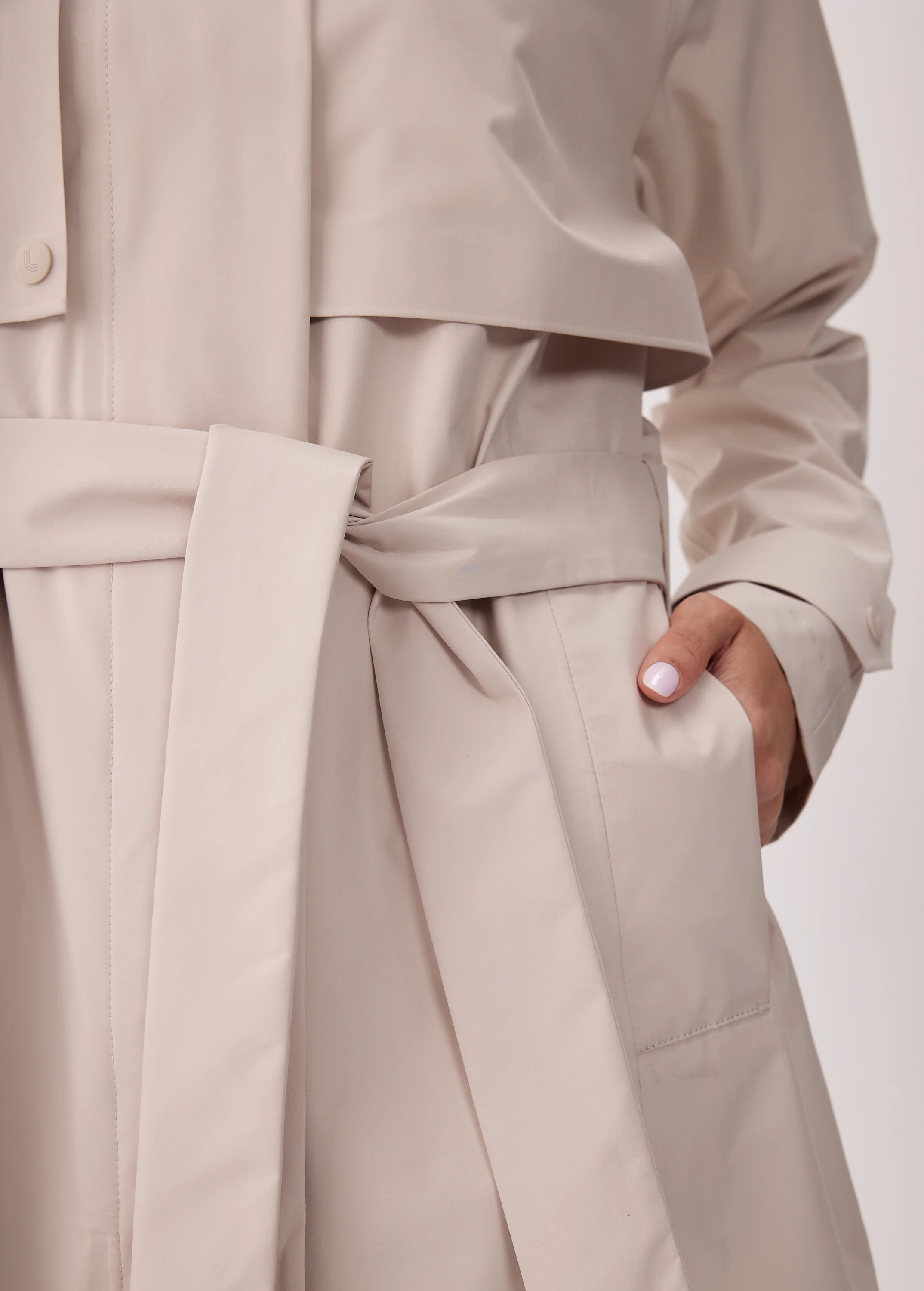 Alizé Short Trench Coat - Image 5