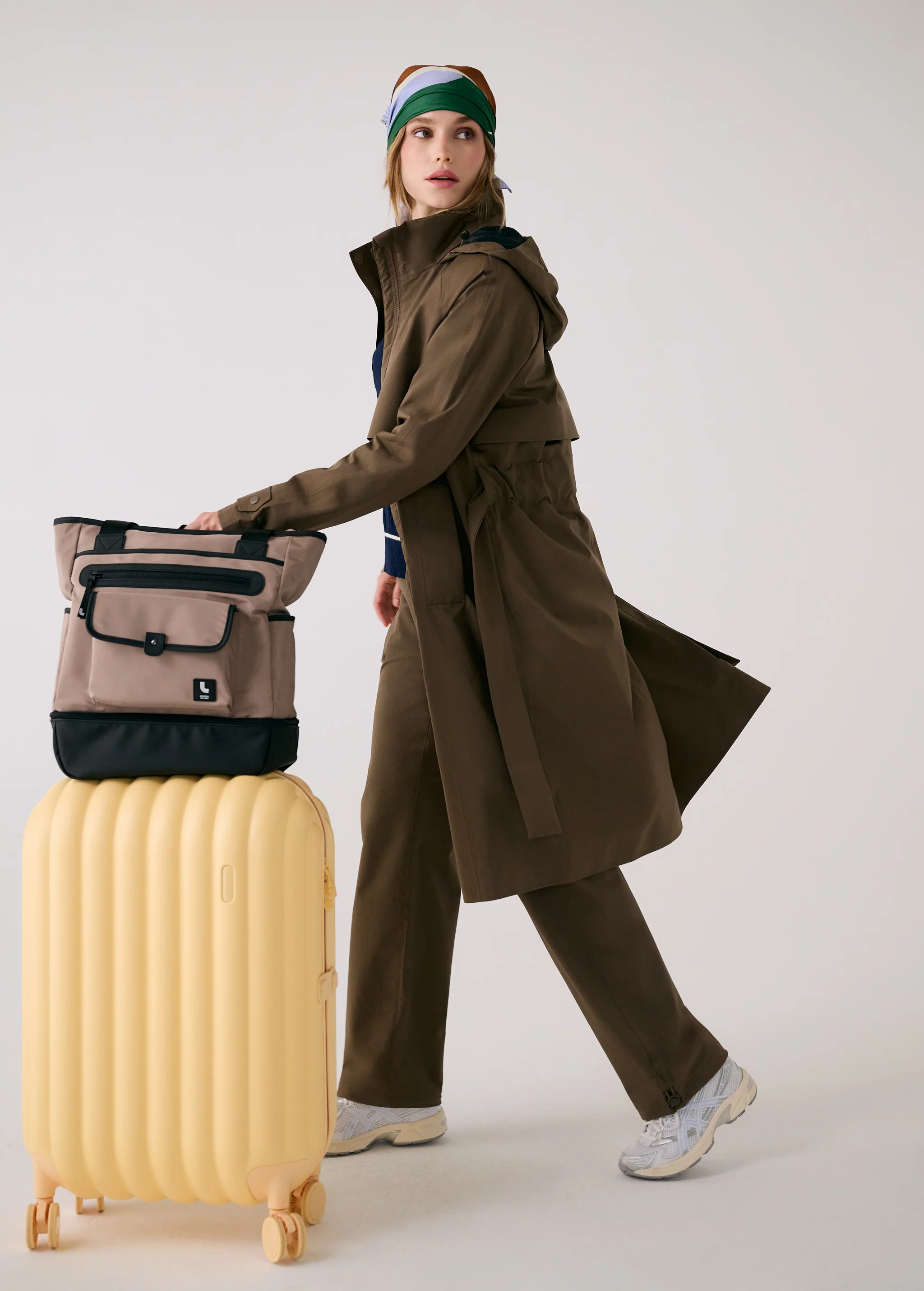 Alizé Trench Coat - Image 17