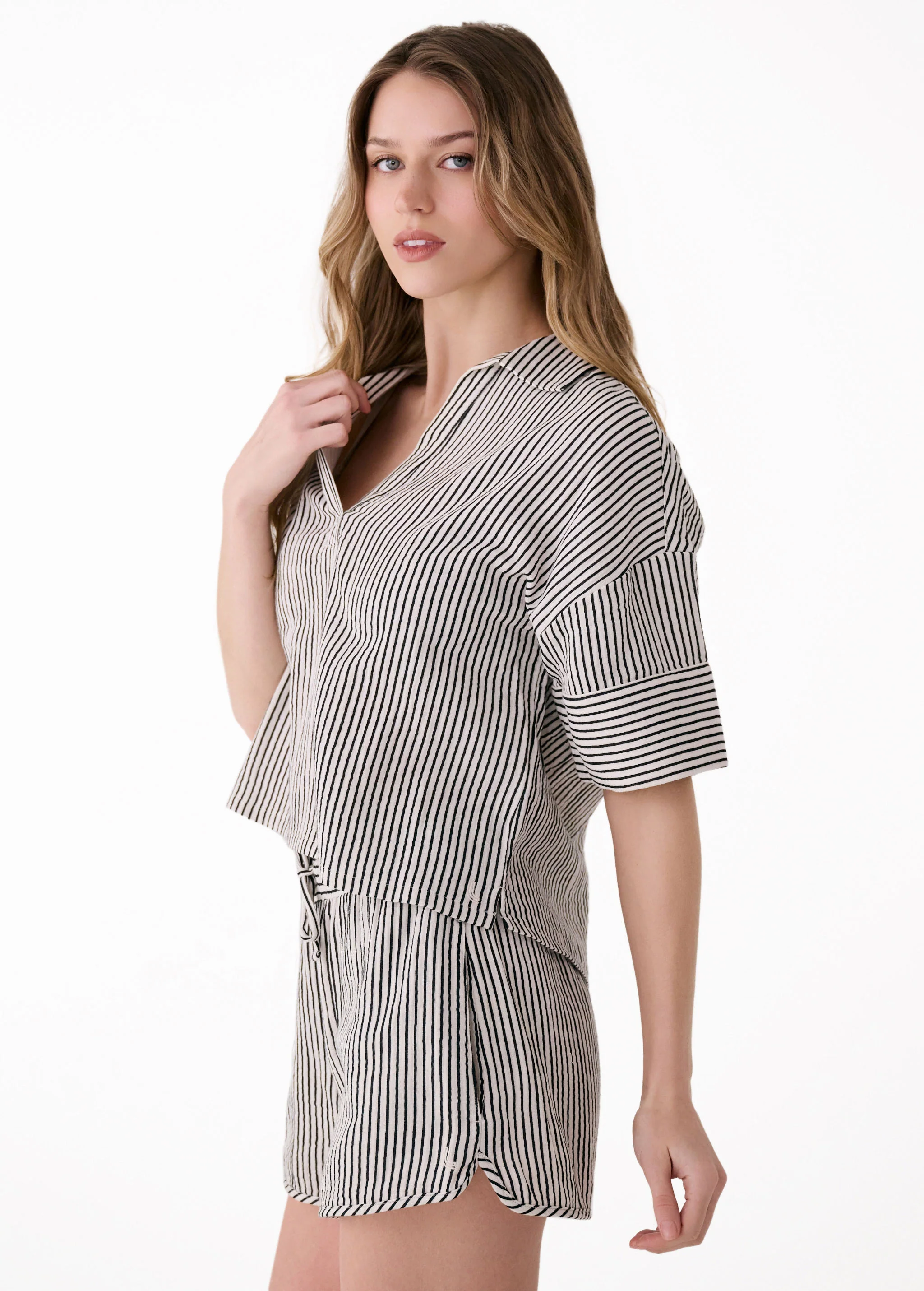 Bella Short Sleeve - Image 8