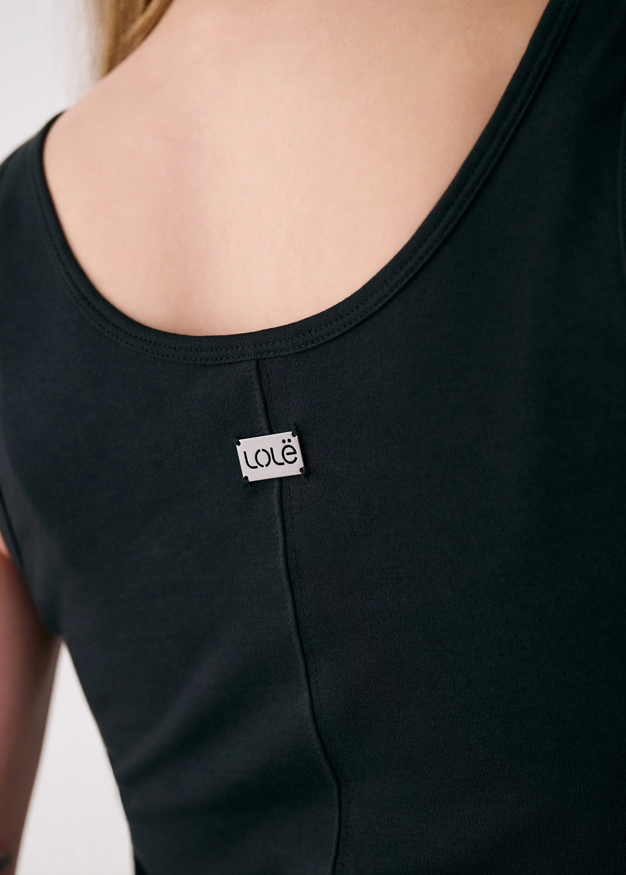 Core Dress - Image 8