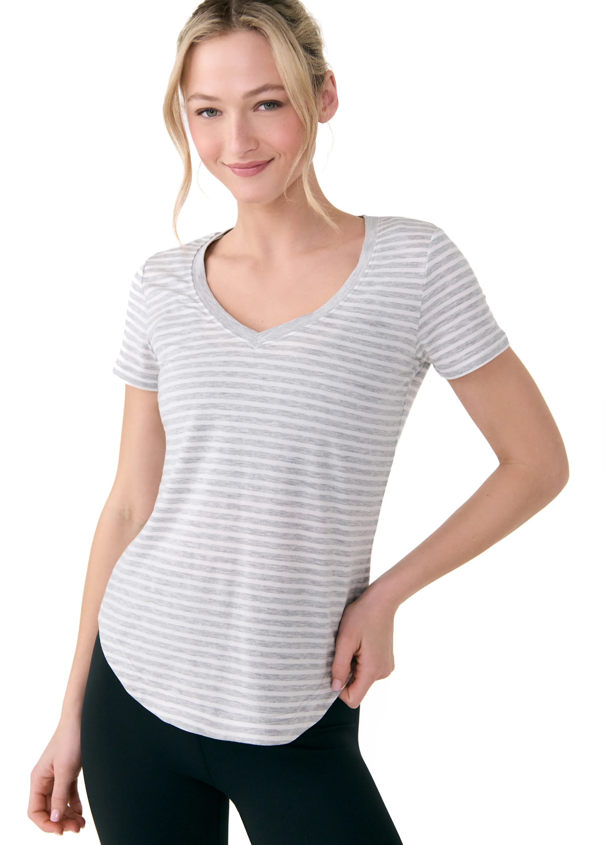 Dynamic V-neck - Image 24