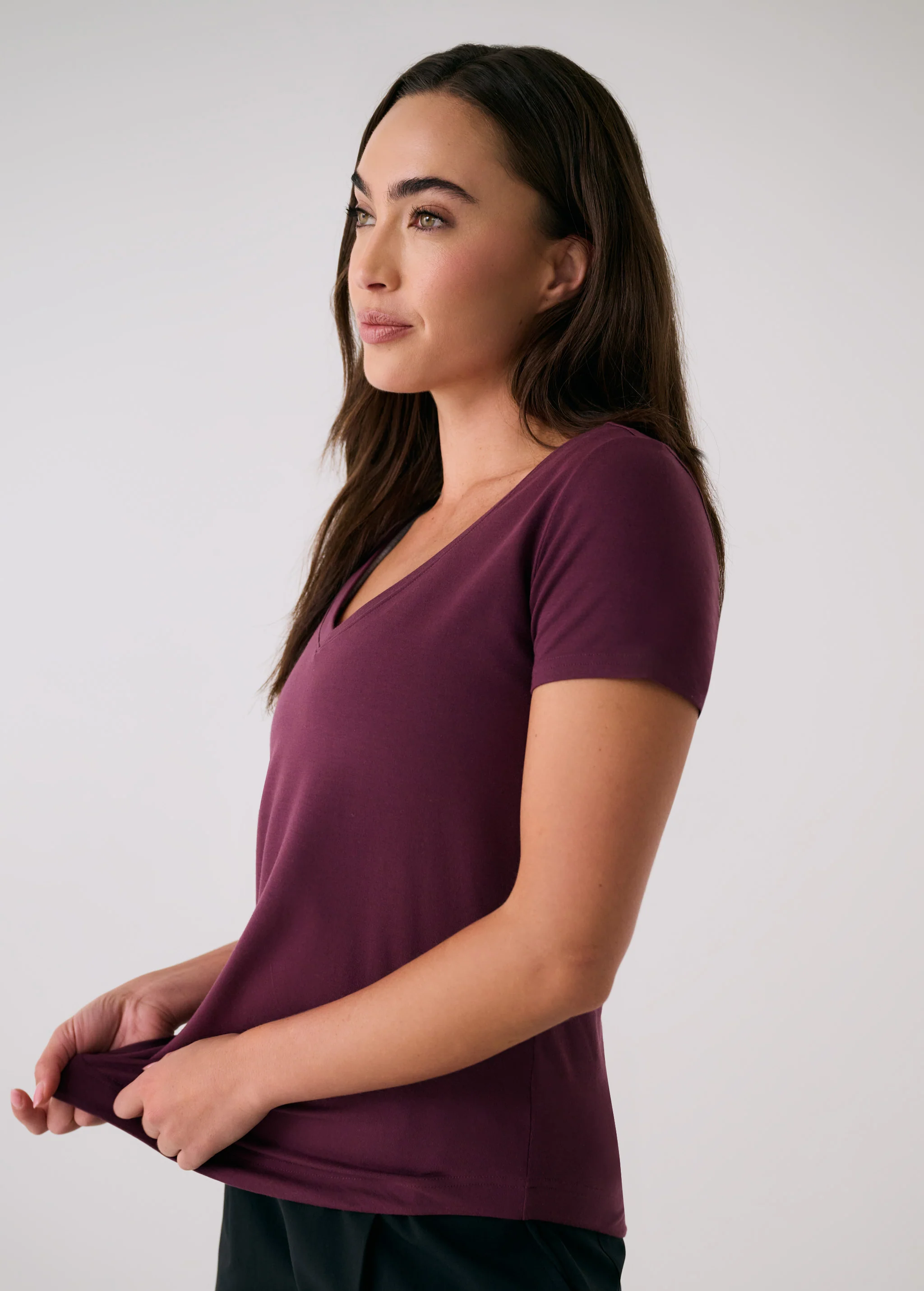 Dynamic V-neck - Image 5