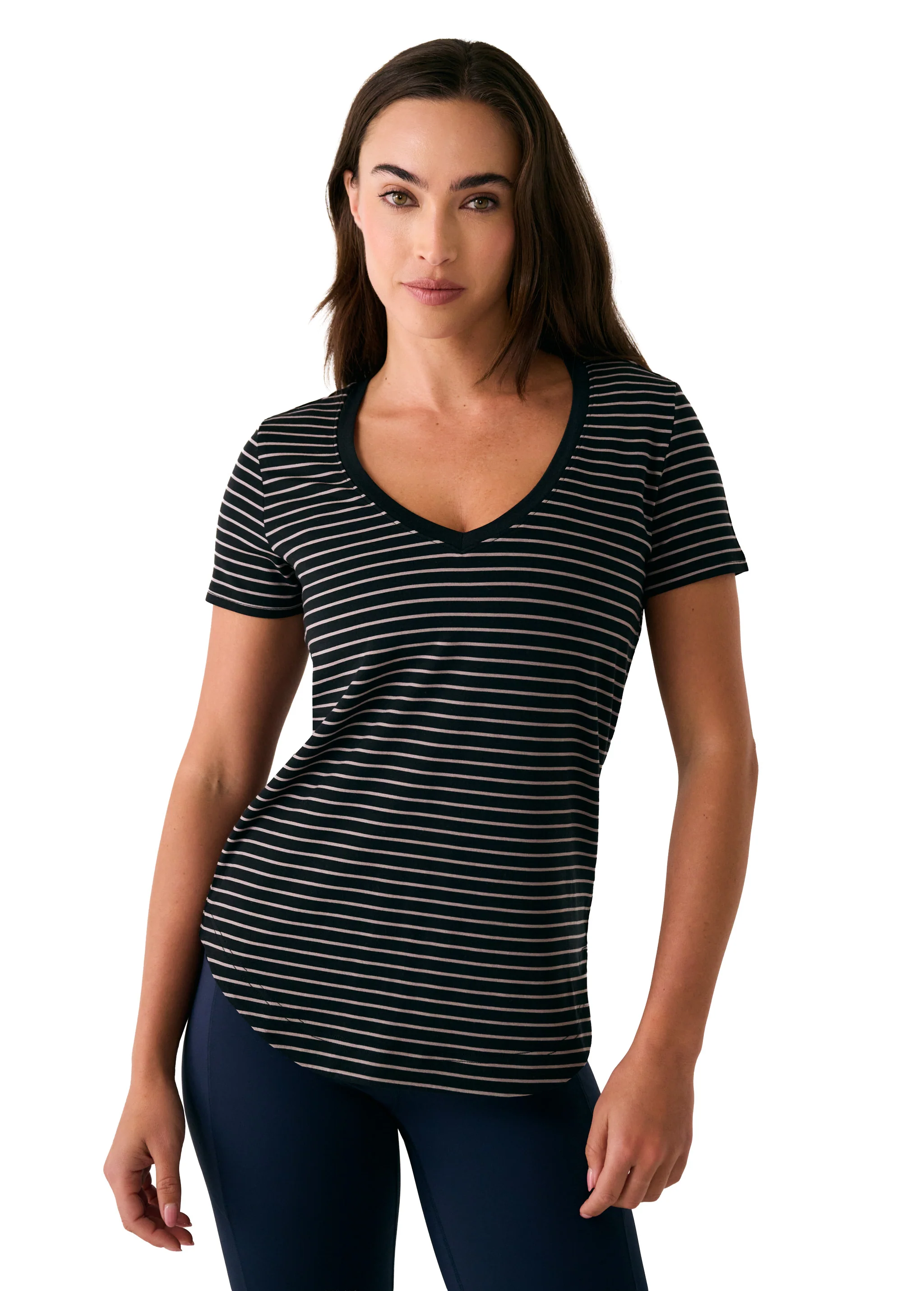 Dynamic V-neck - Image 52