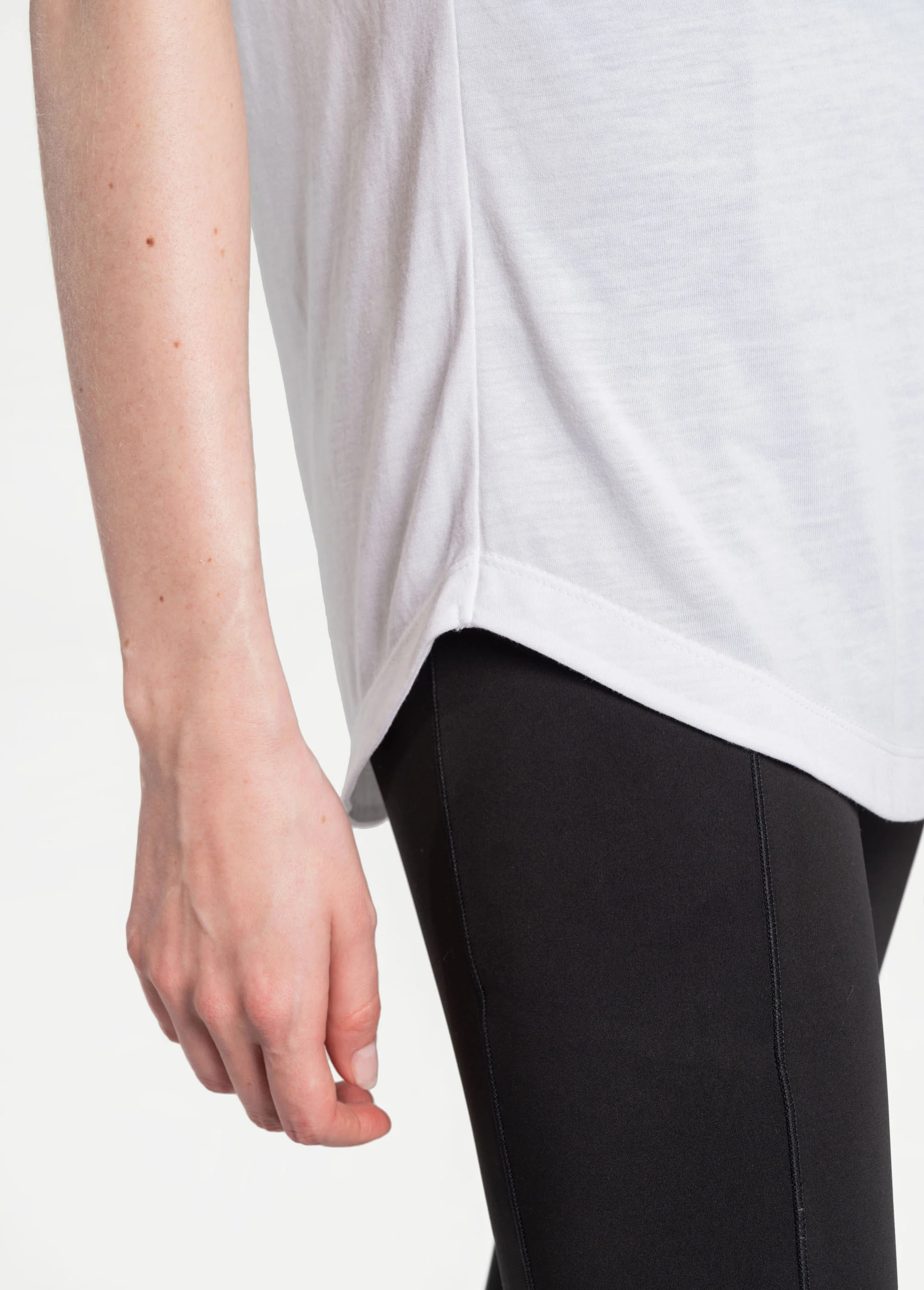 Everyday V-Neck Short Sleeve - Image 4