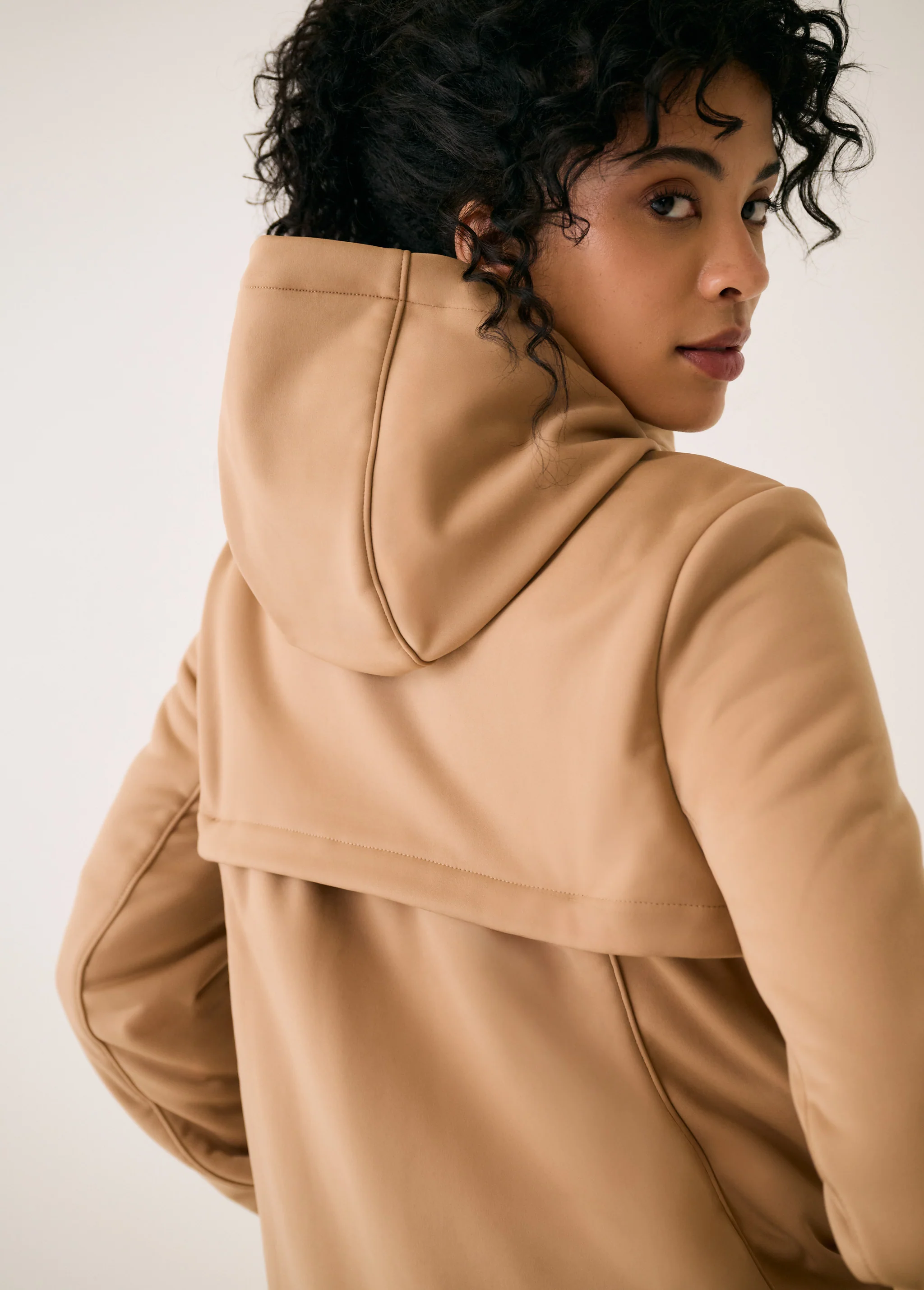 Flor Softshell Jacket - Image 5
