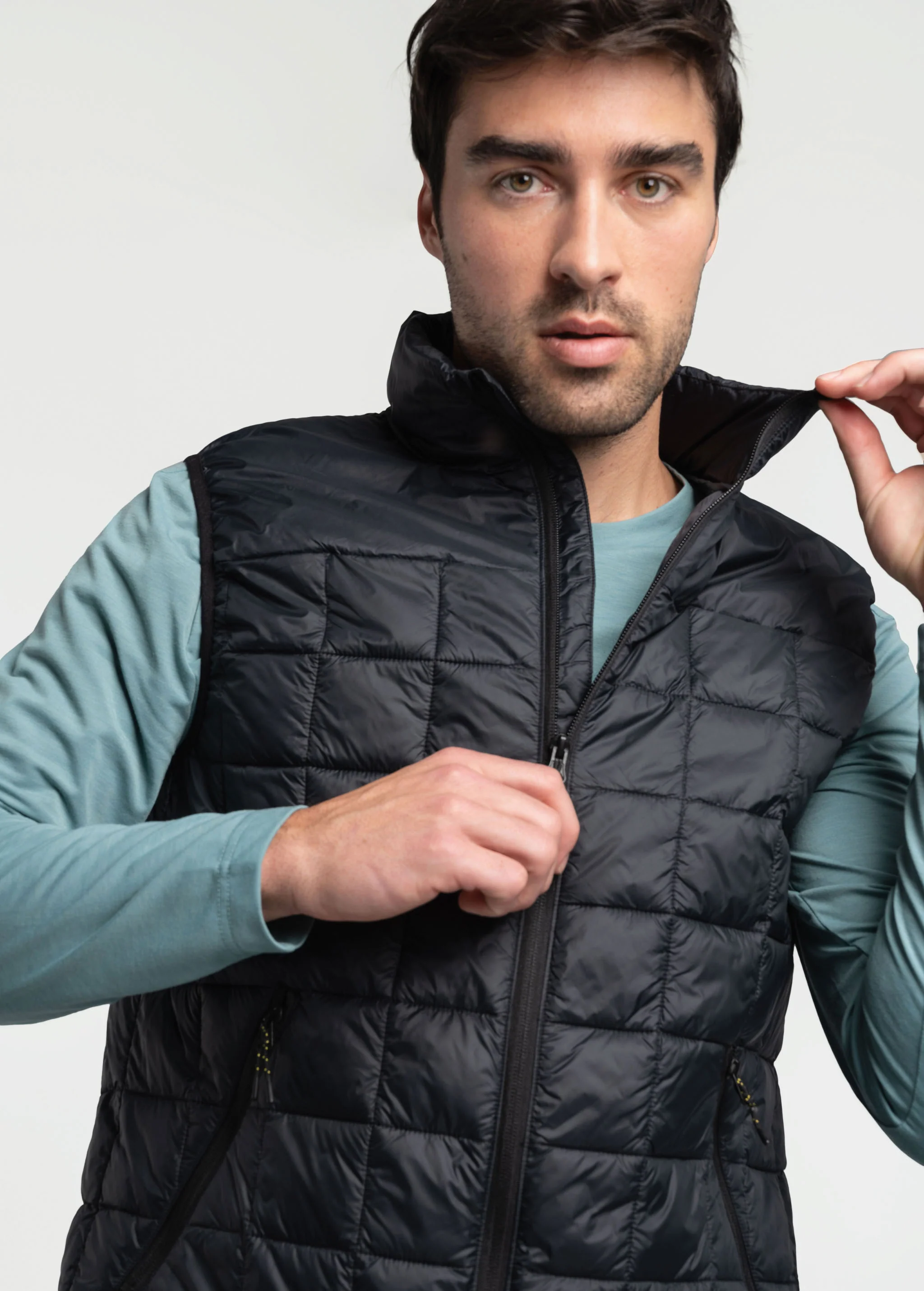 Kaslo Synth Down Vest - Image 7