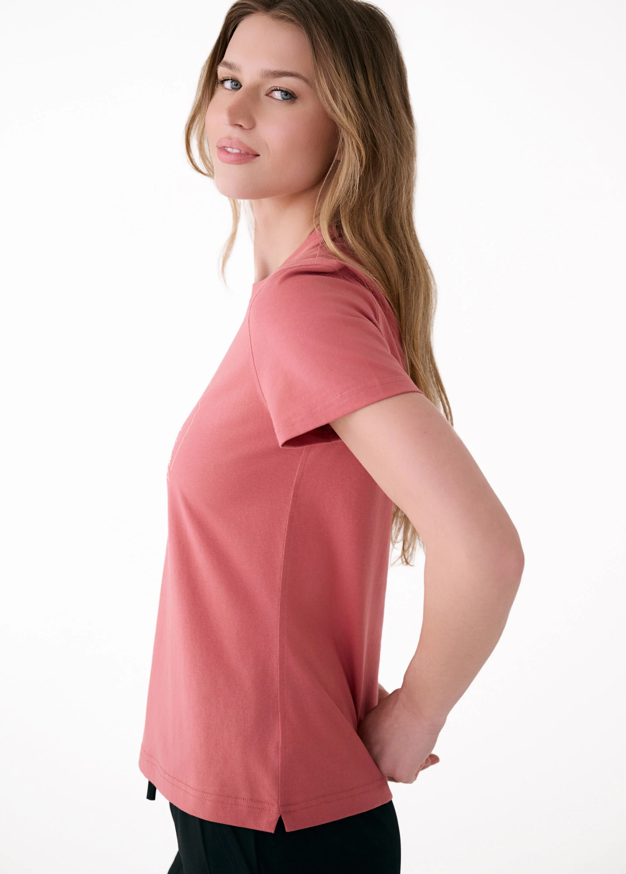 Laurier Logo T-shirt - Image 36