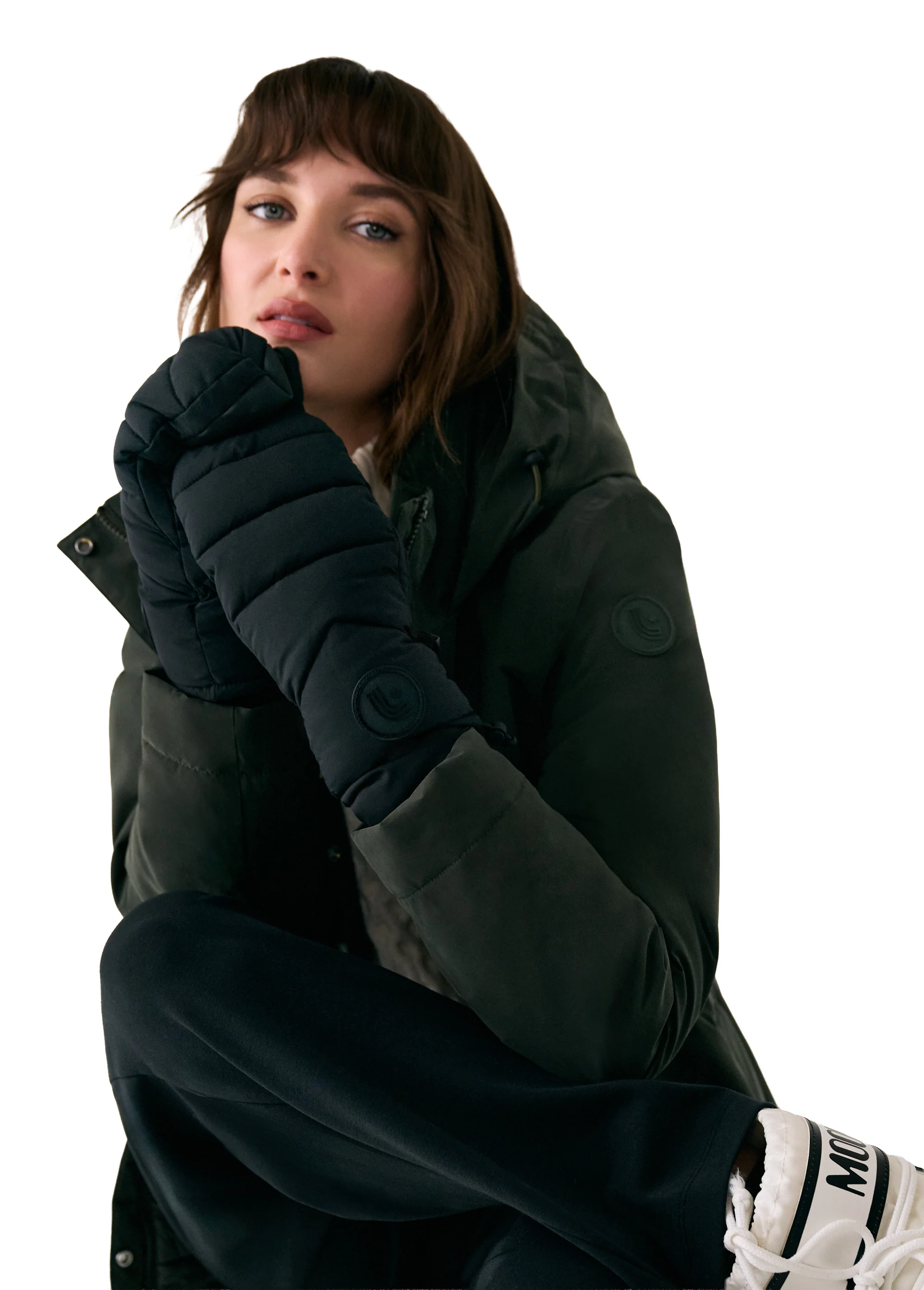 Lolë Down Mittens - Image 10