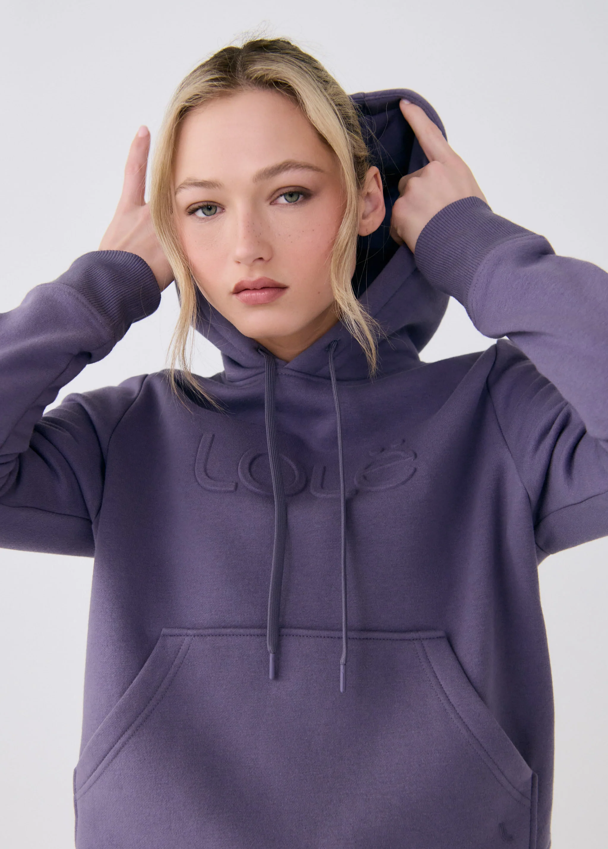 Lolë Icon Hoodie - Image 11