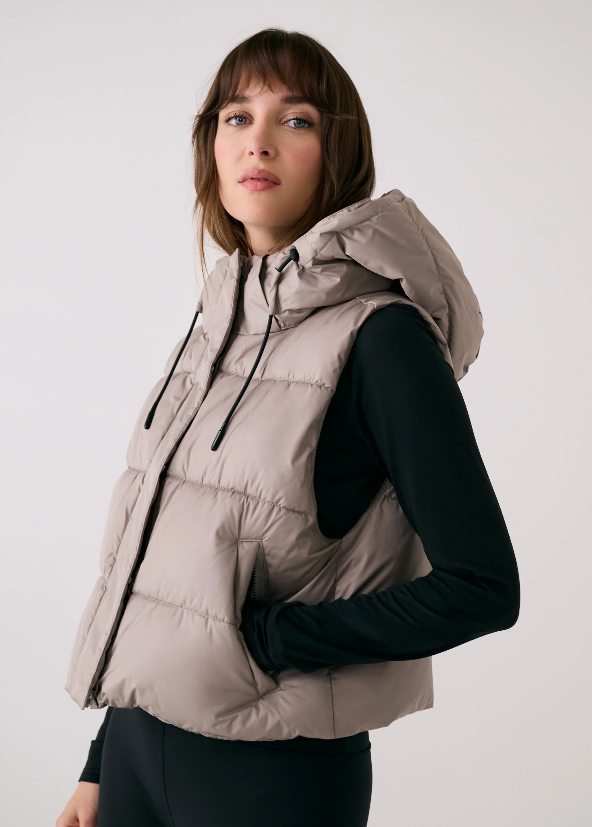 London Cropped Vest - Image 18