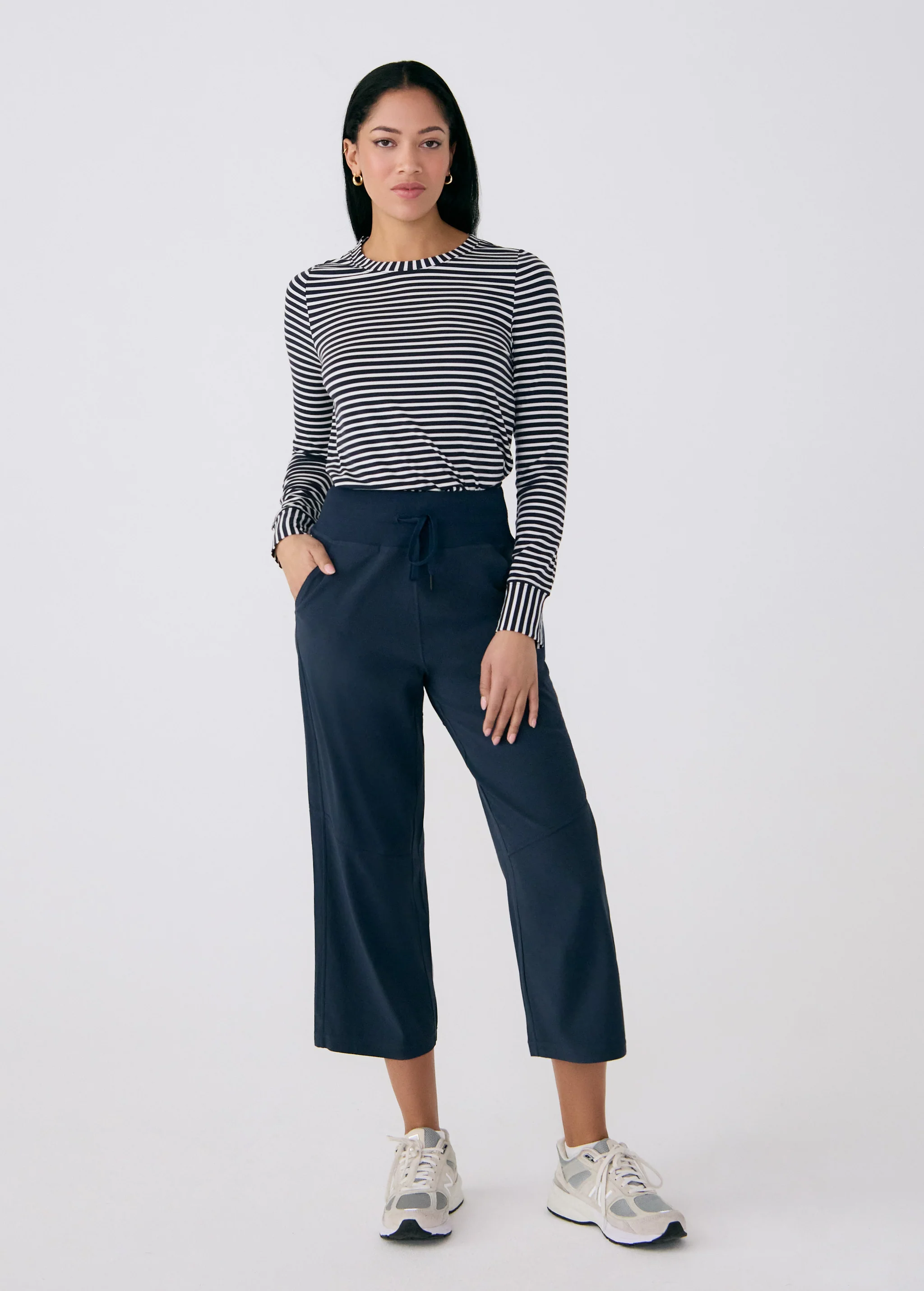 Momentum Cropped Pants - Image 6
