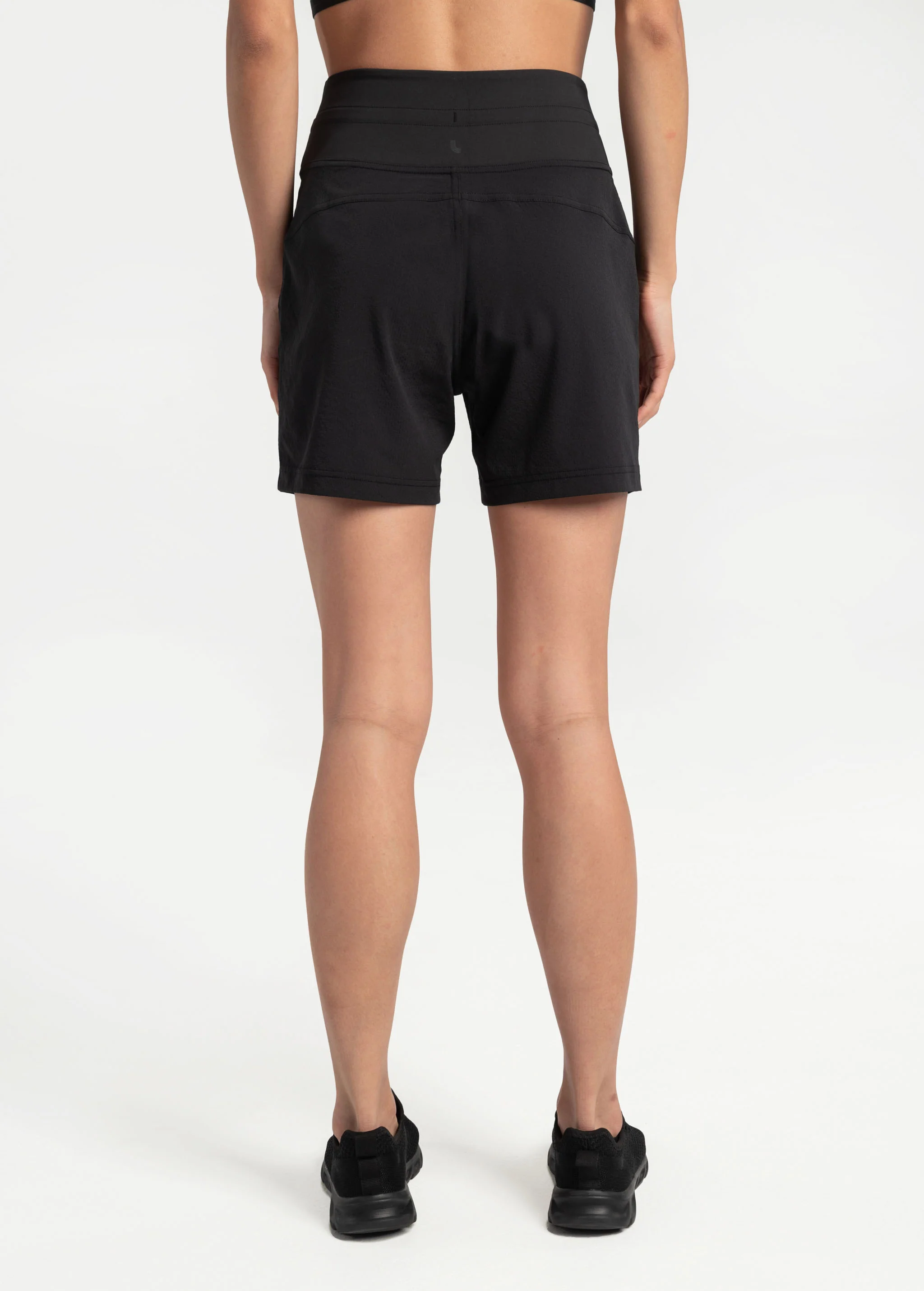 Momentum Shorts - Image 3