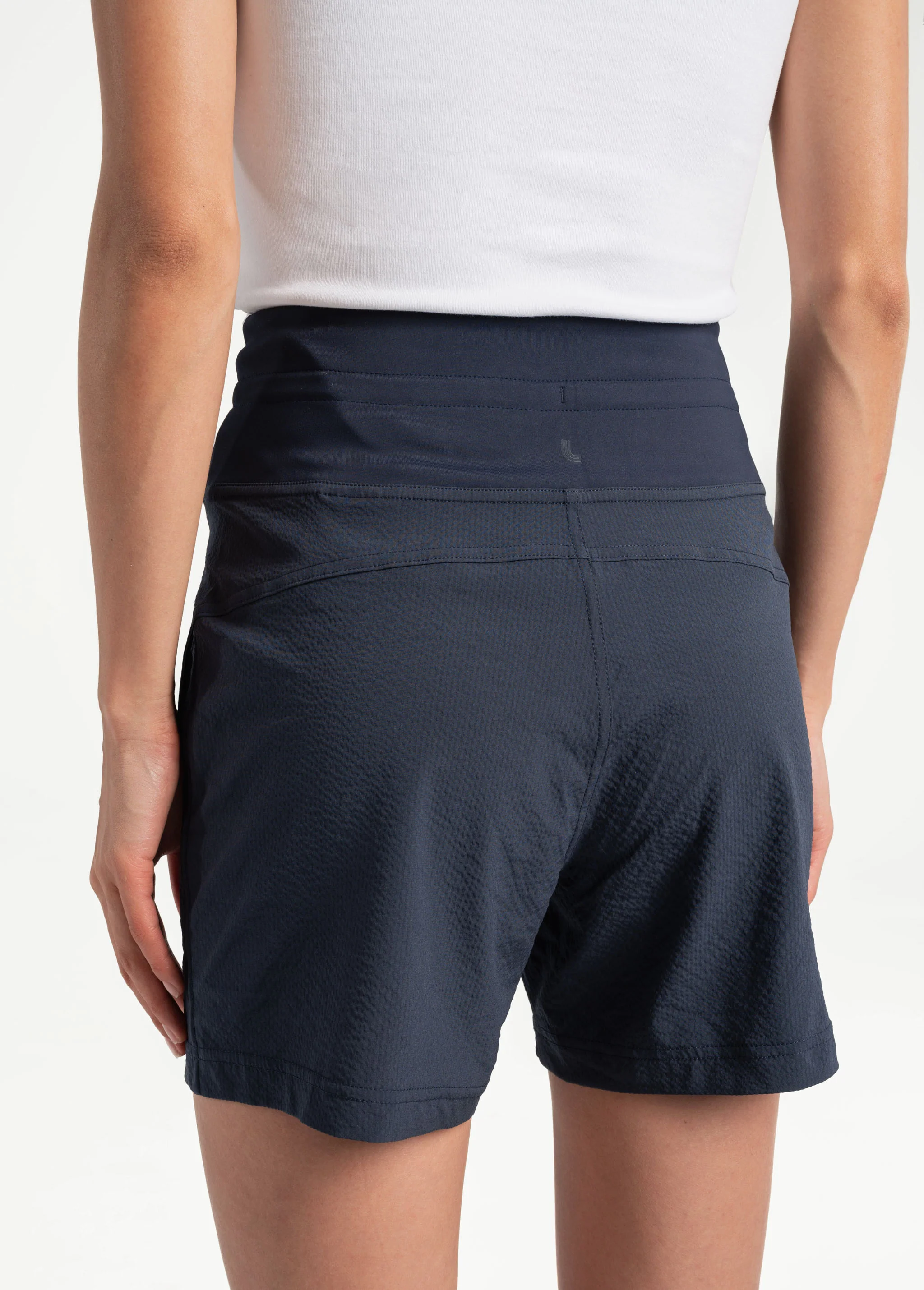 Momentum Shorts - Image 8