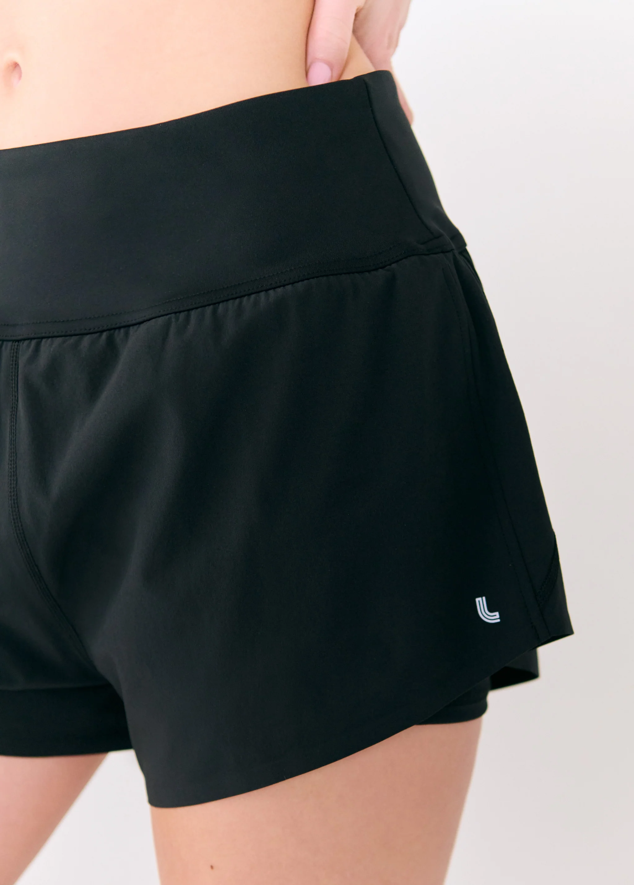 Olivie Active Shorts - Image 5