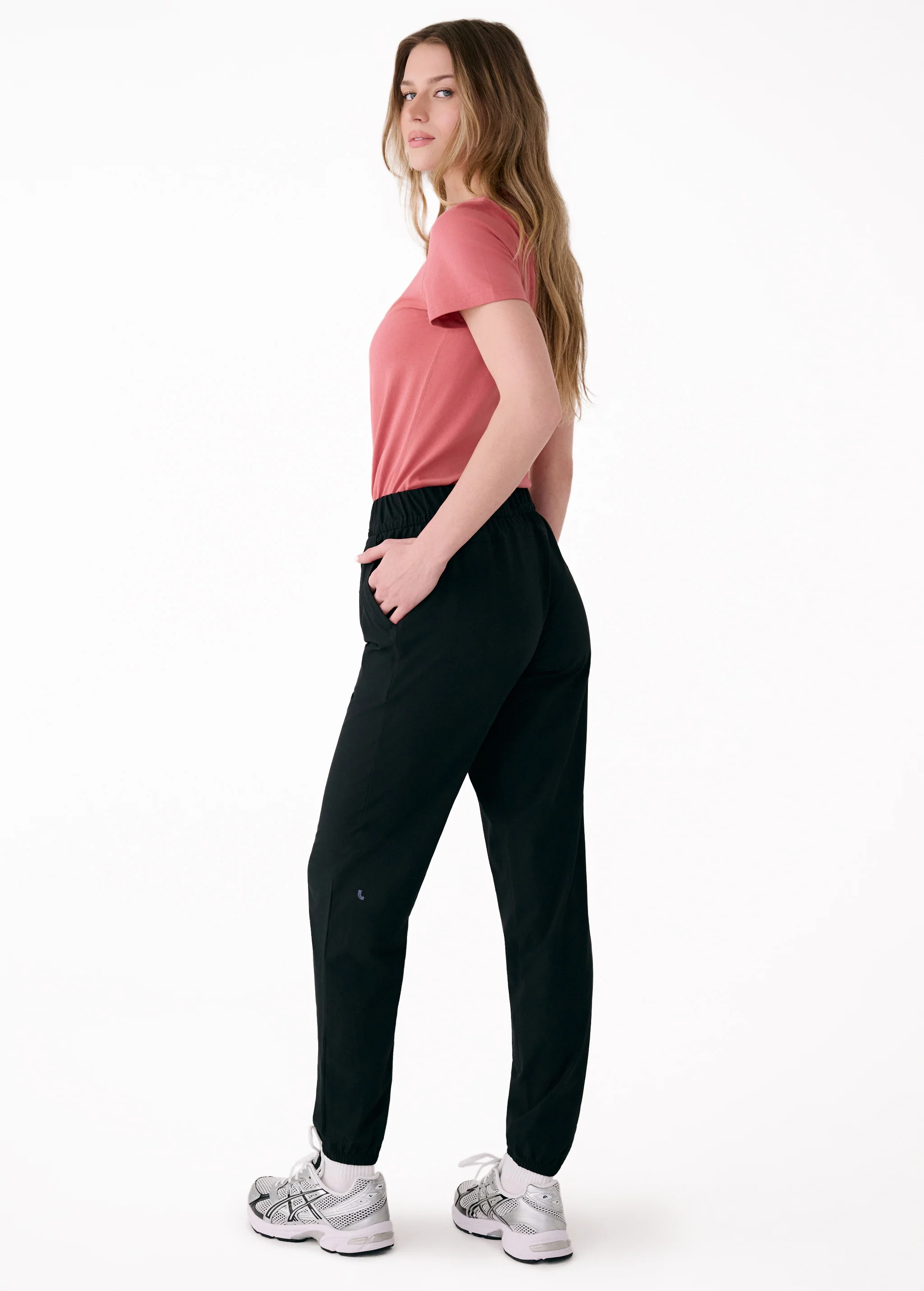 Olivie Light Jogger - Image 35