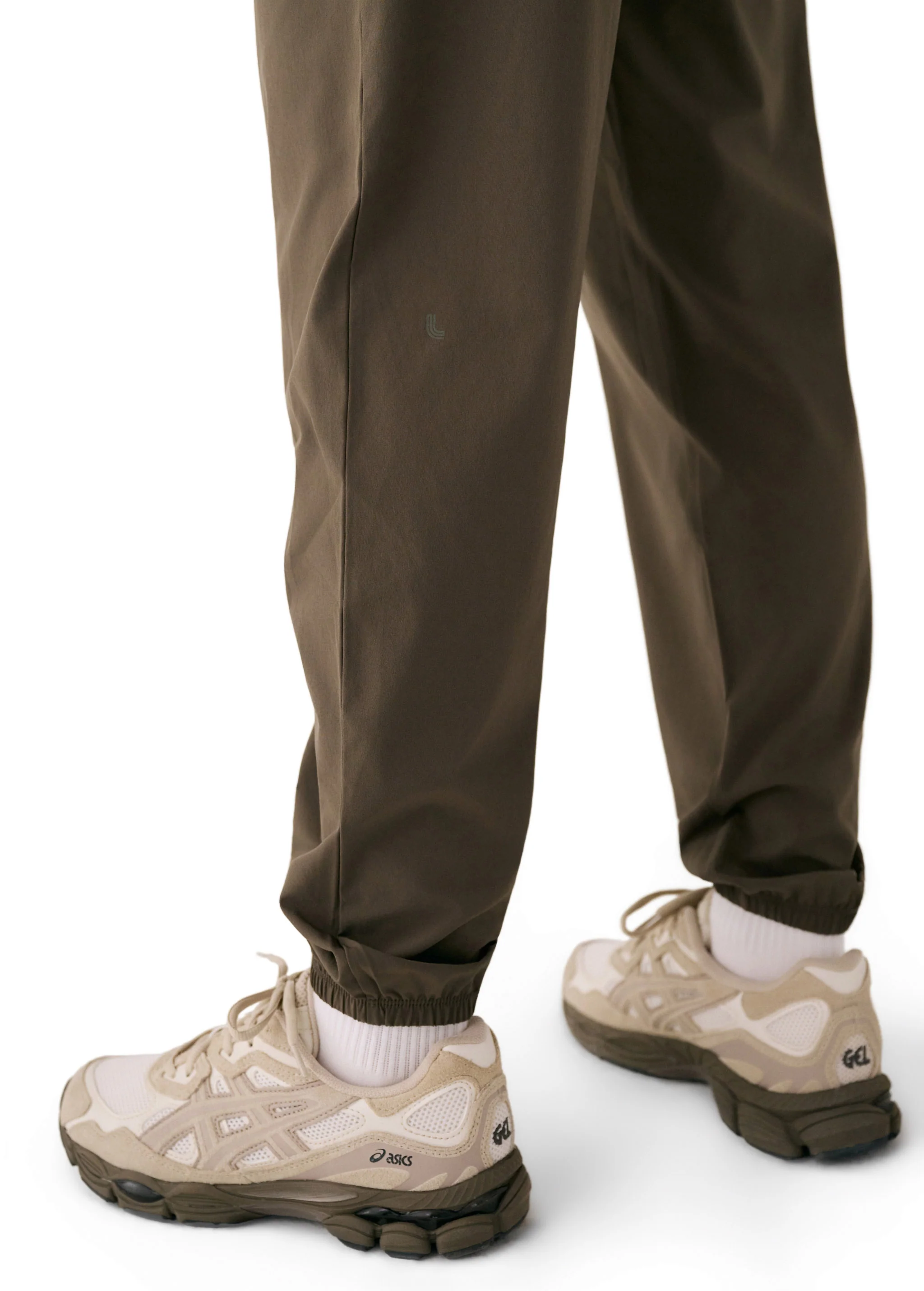 Olivie Light Jogger - Image 40