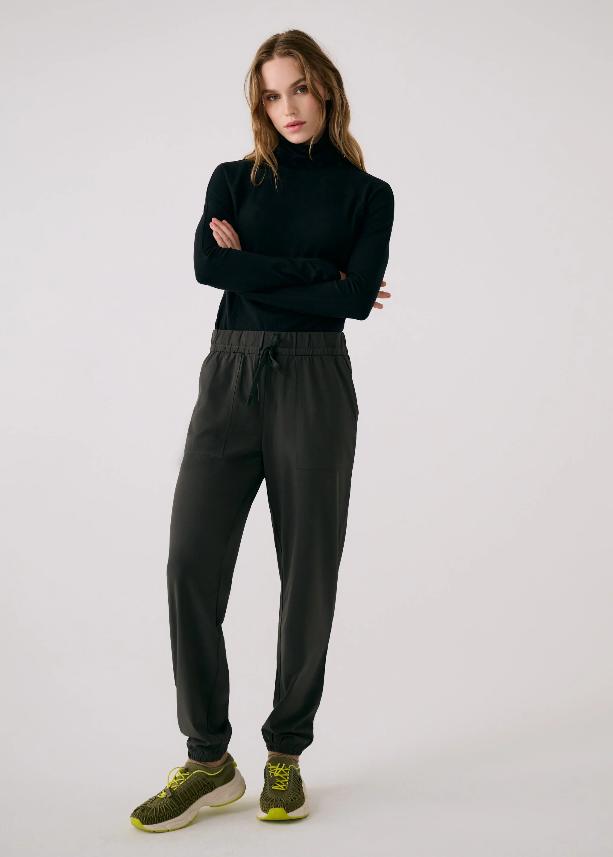 Olivie Light Jogger - Image 5