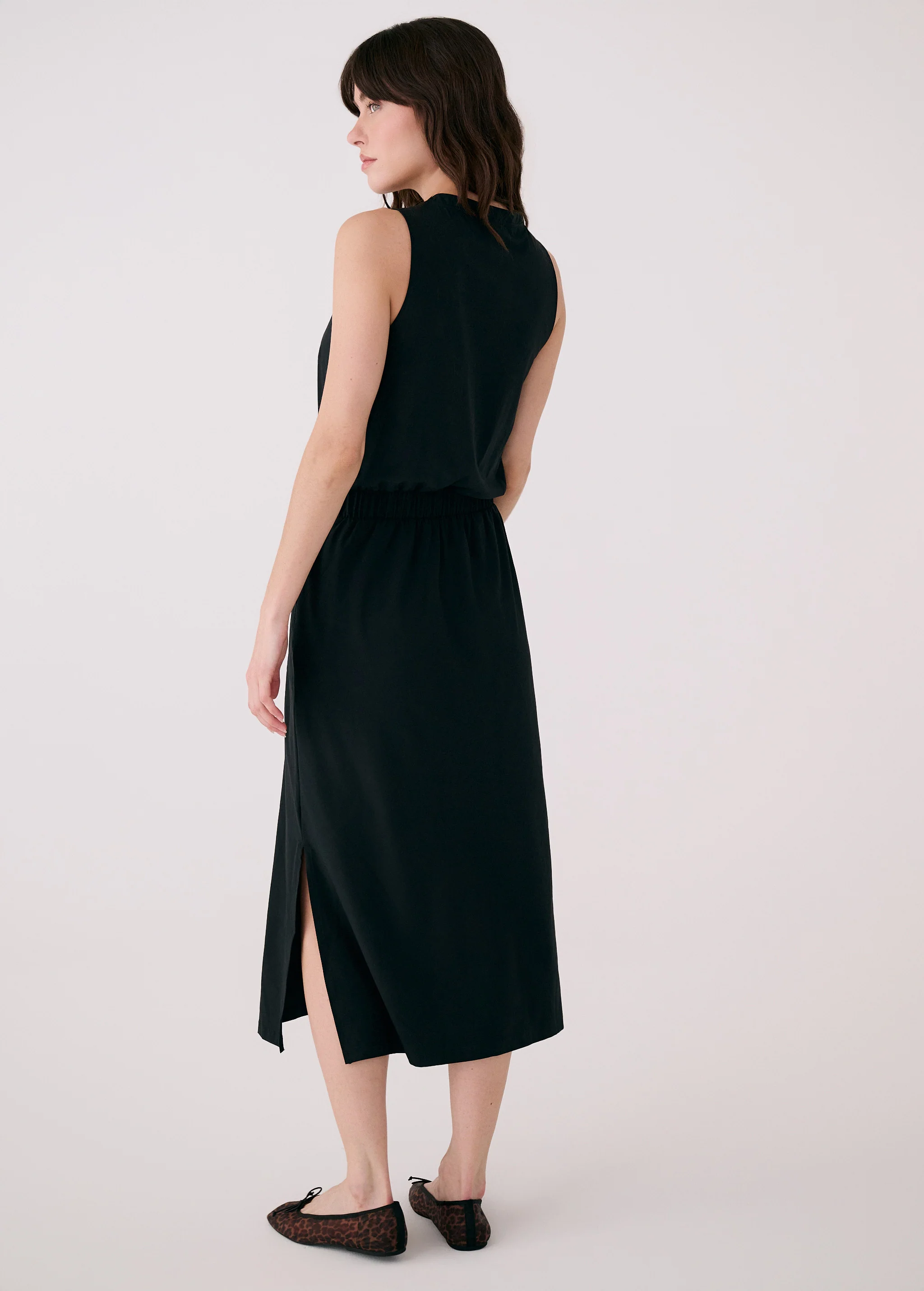 Olivie Midi Dress - Image 8
