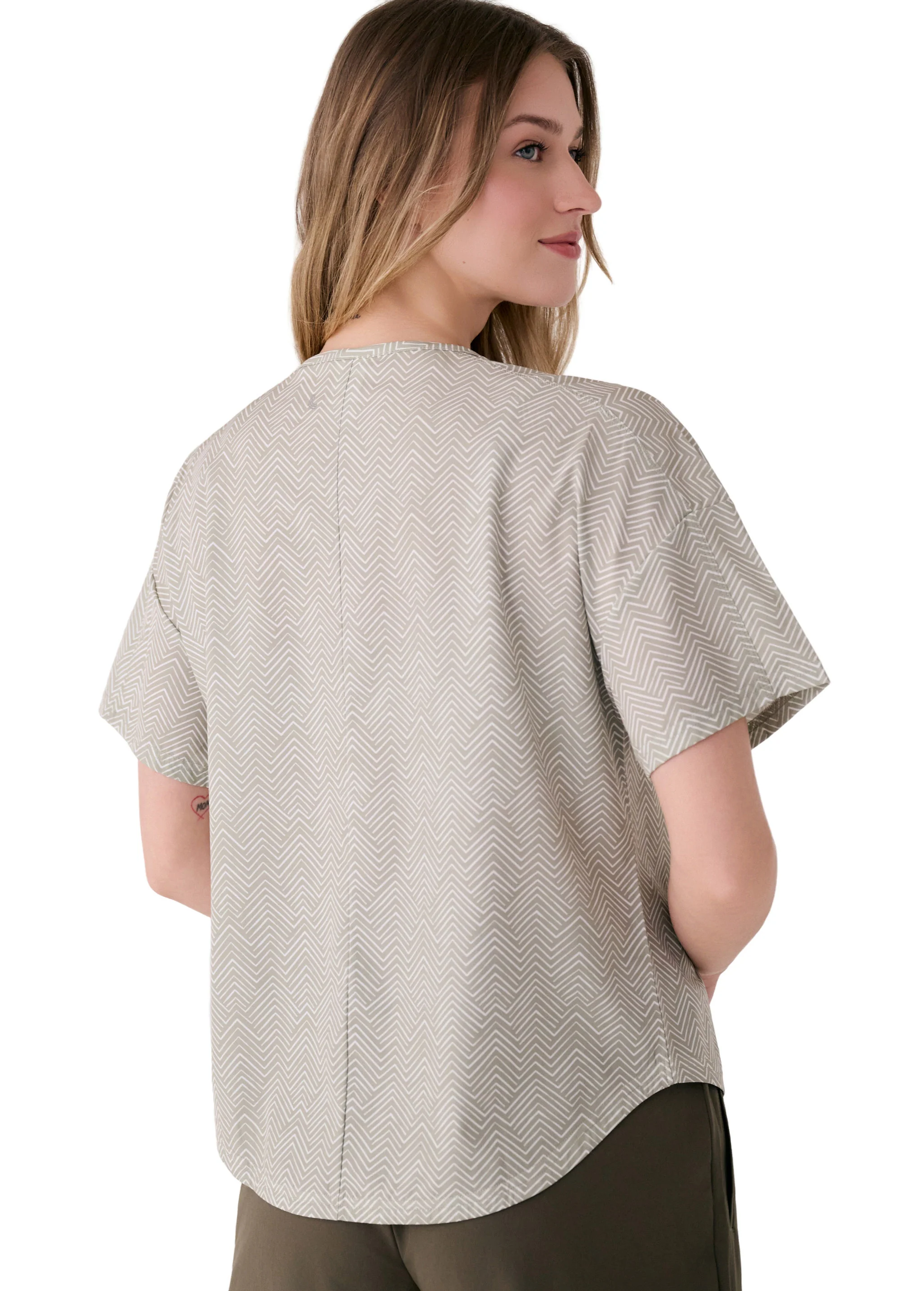 Olivie Short Sleeve - Image 18