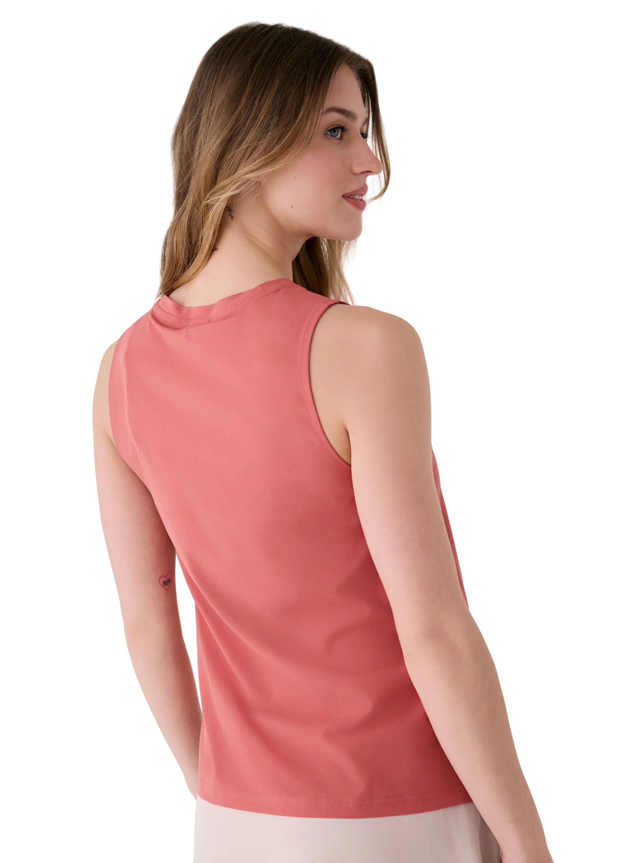 Olivie Tank - Image 24