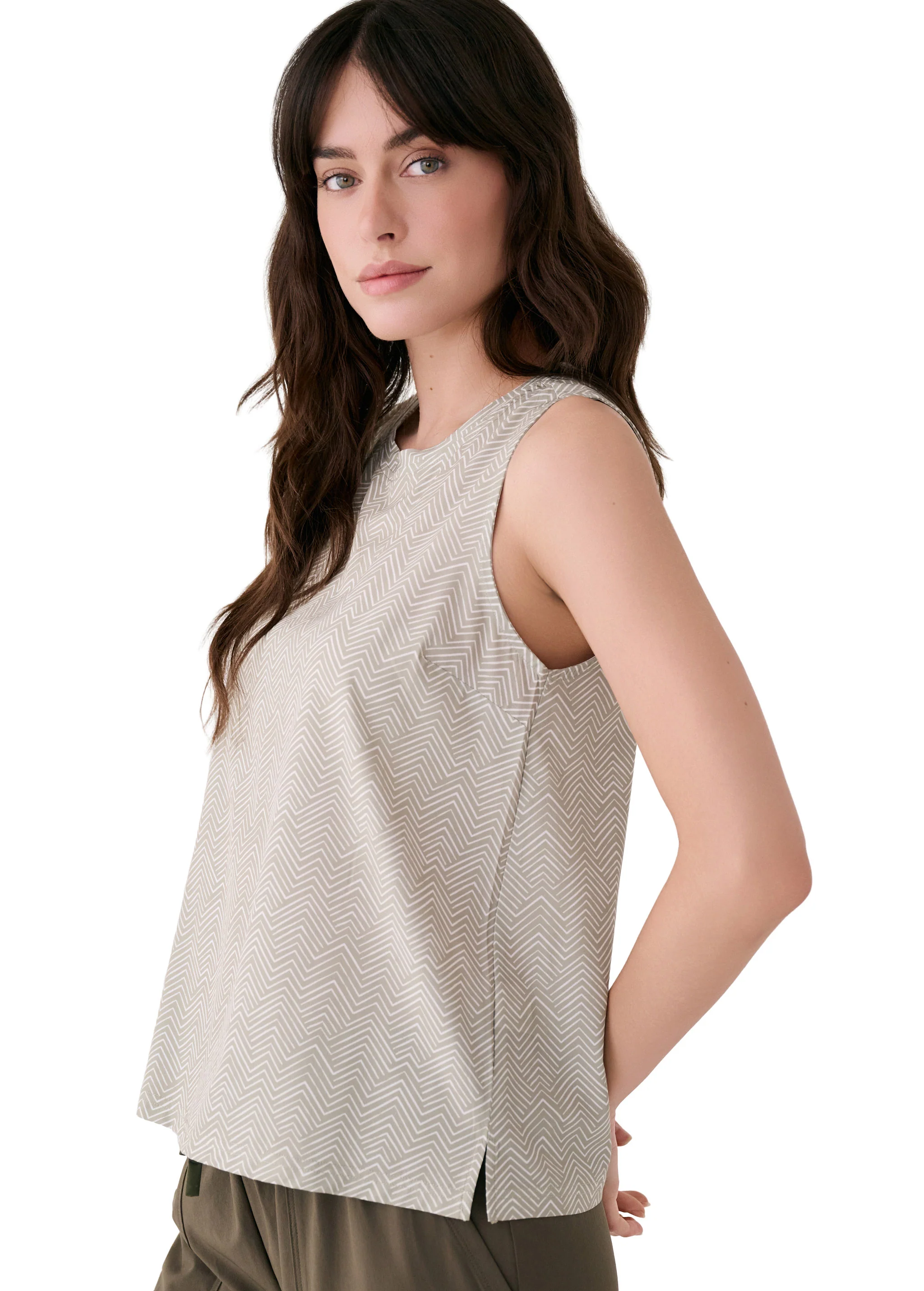 Olivie Tank - Image 29