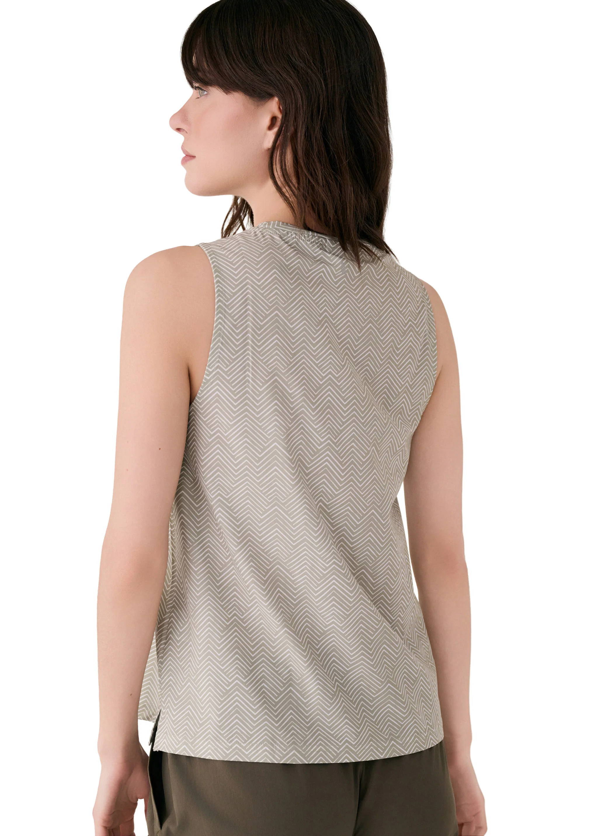 Olivie Tank - Image 30