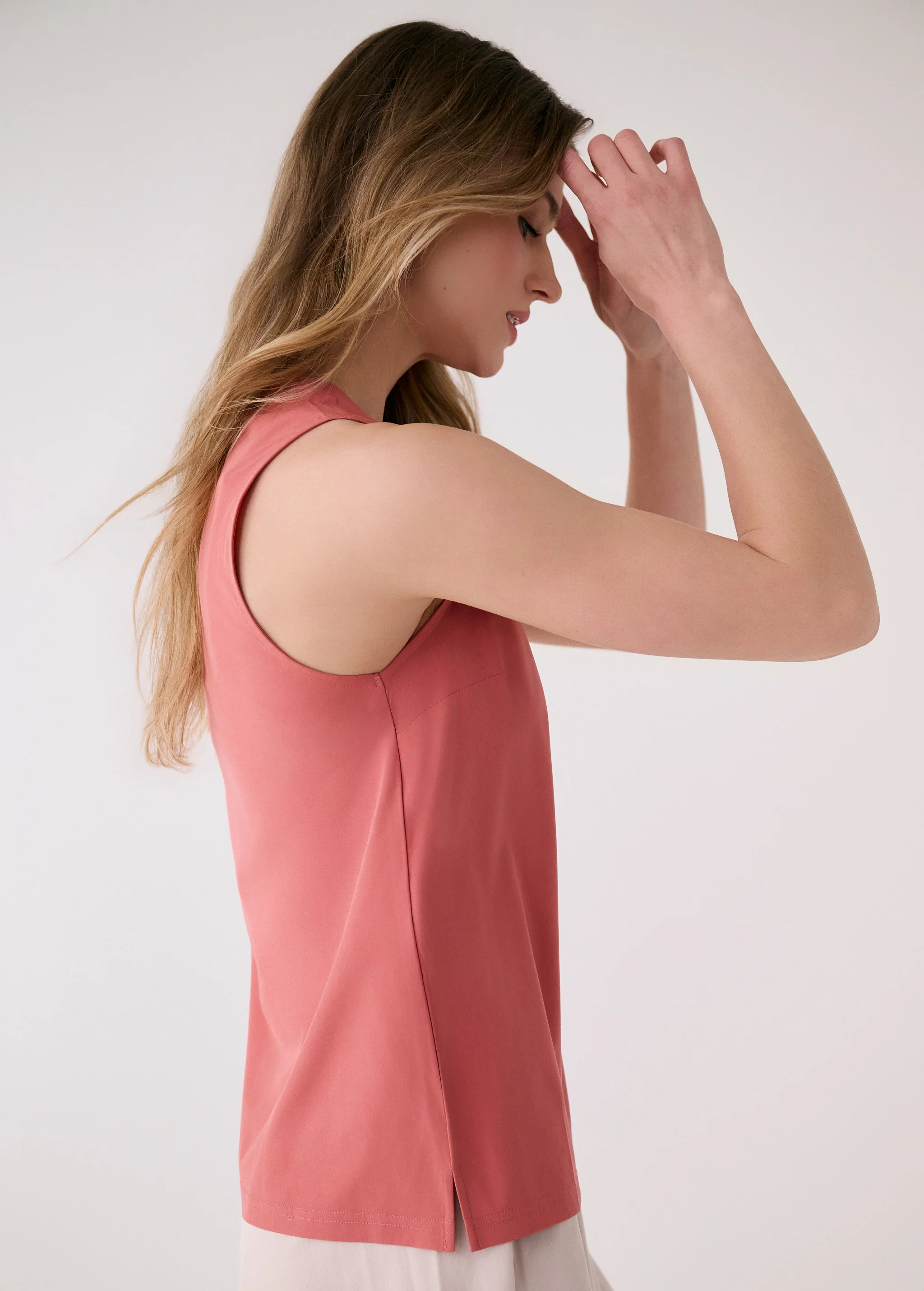 Olivie Tank - Image 8