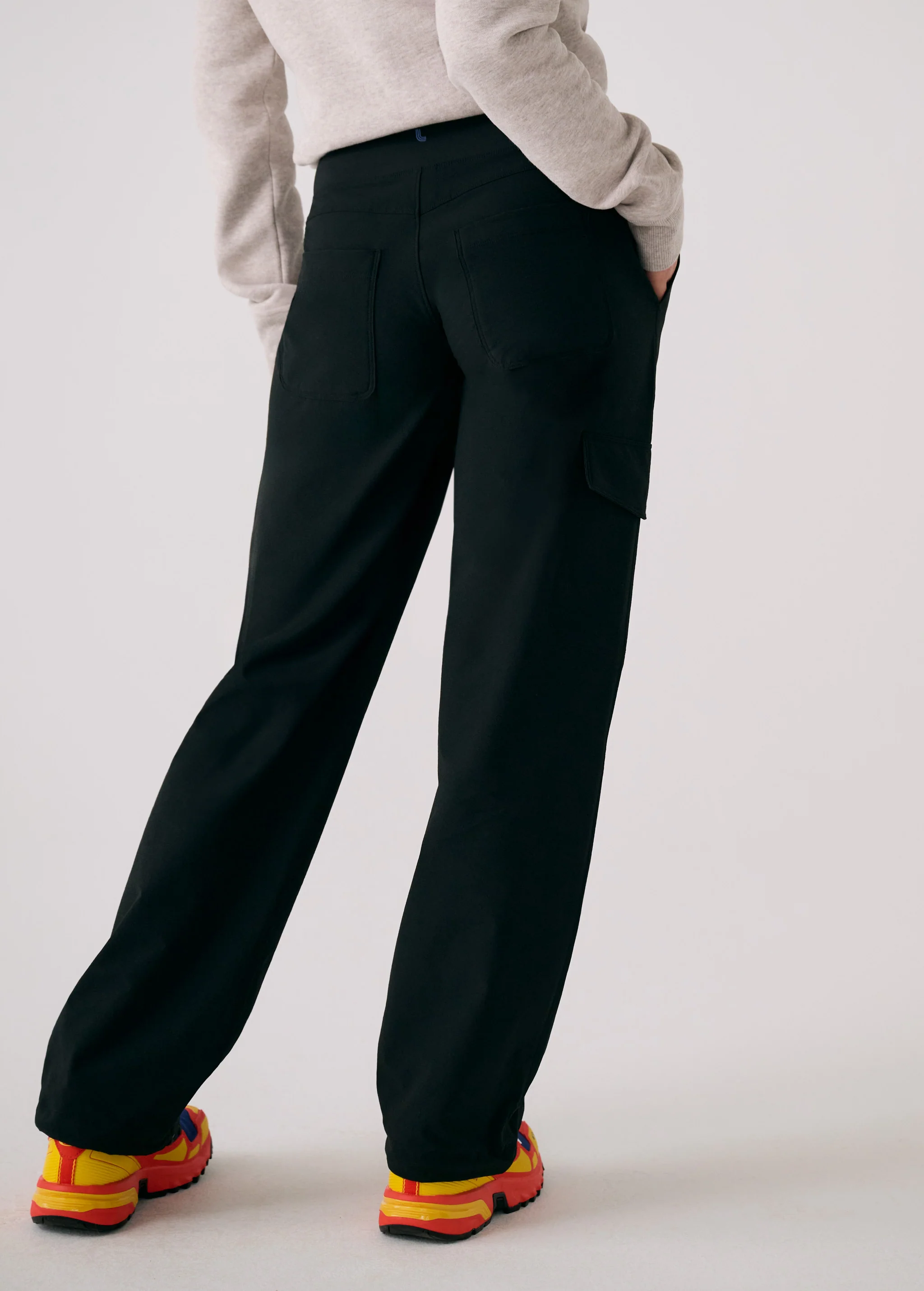 Olivie Tech Trousers - Image 3
