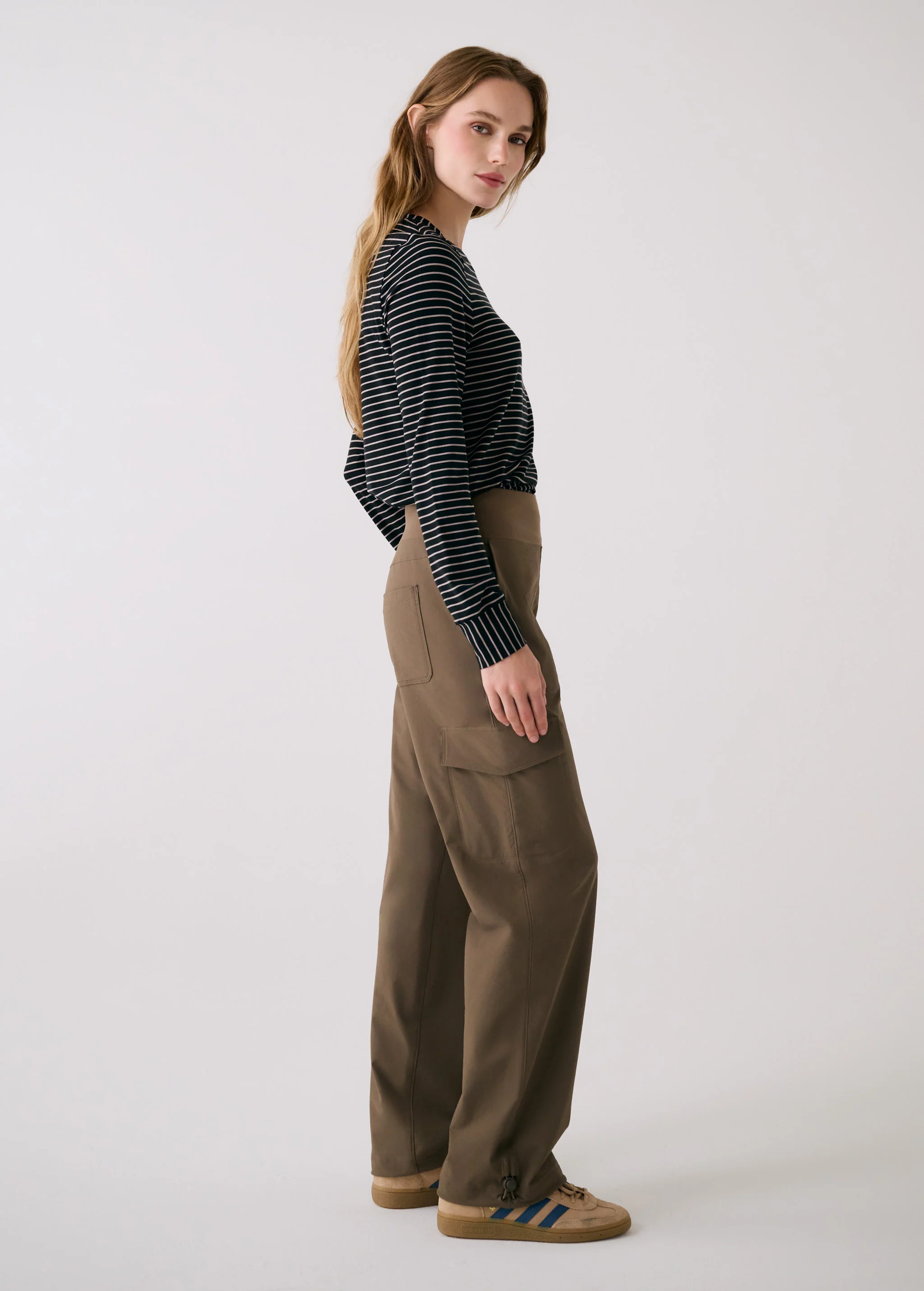 Olivie Tech Trousers - Image 8
