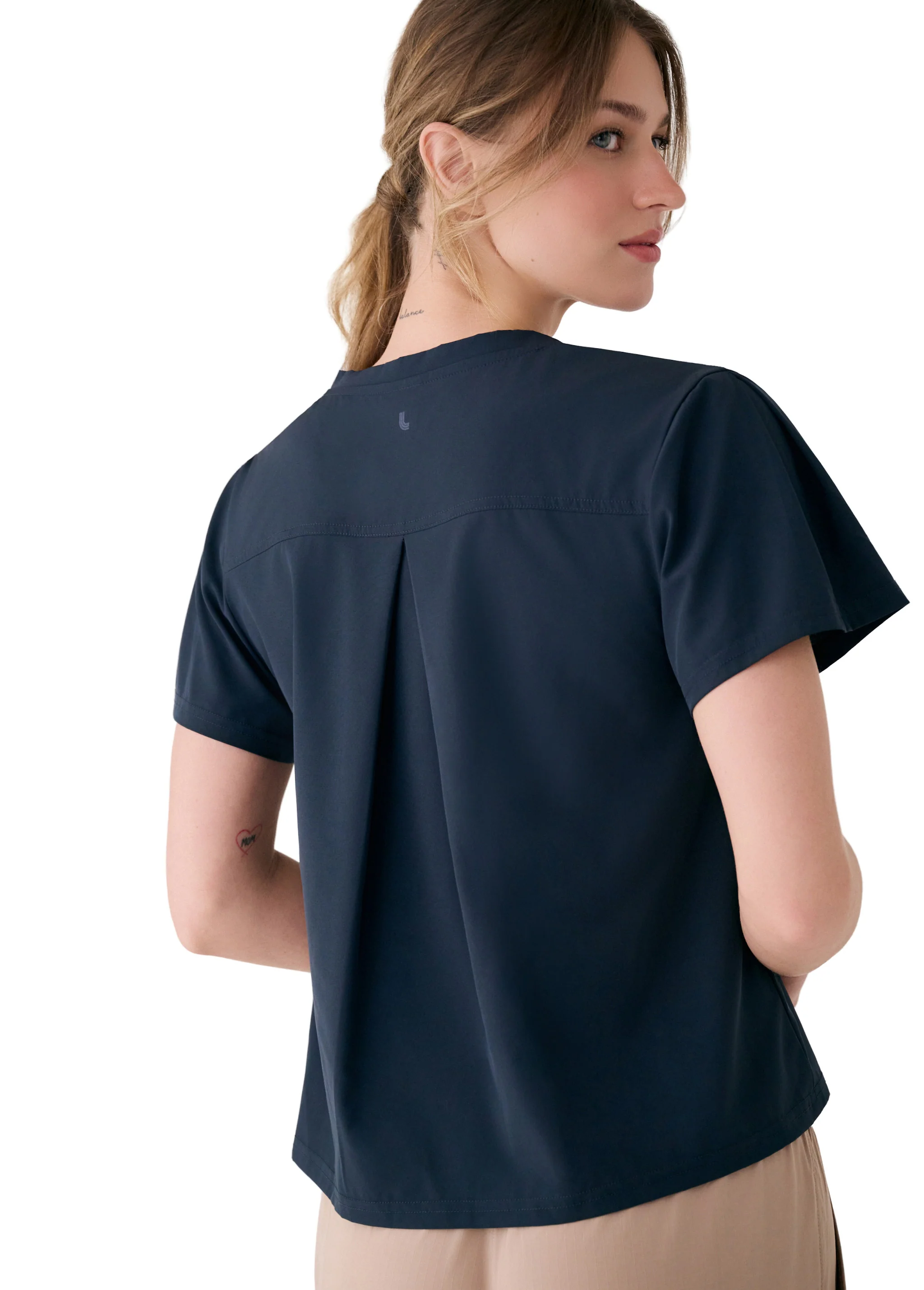 Olivie V-neck - Image 9