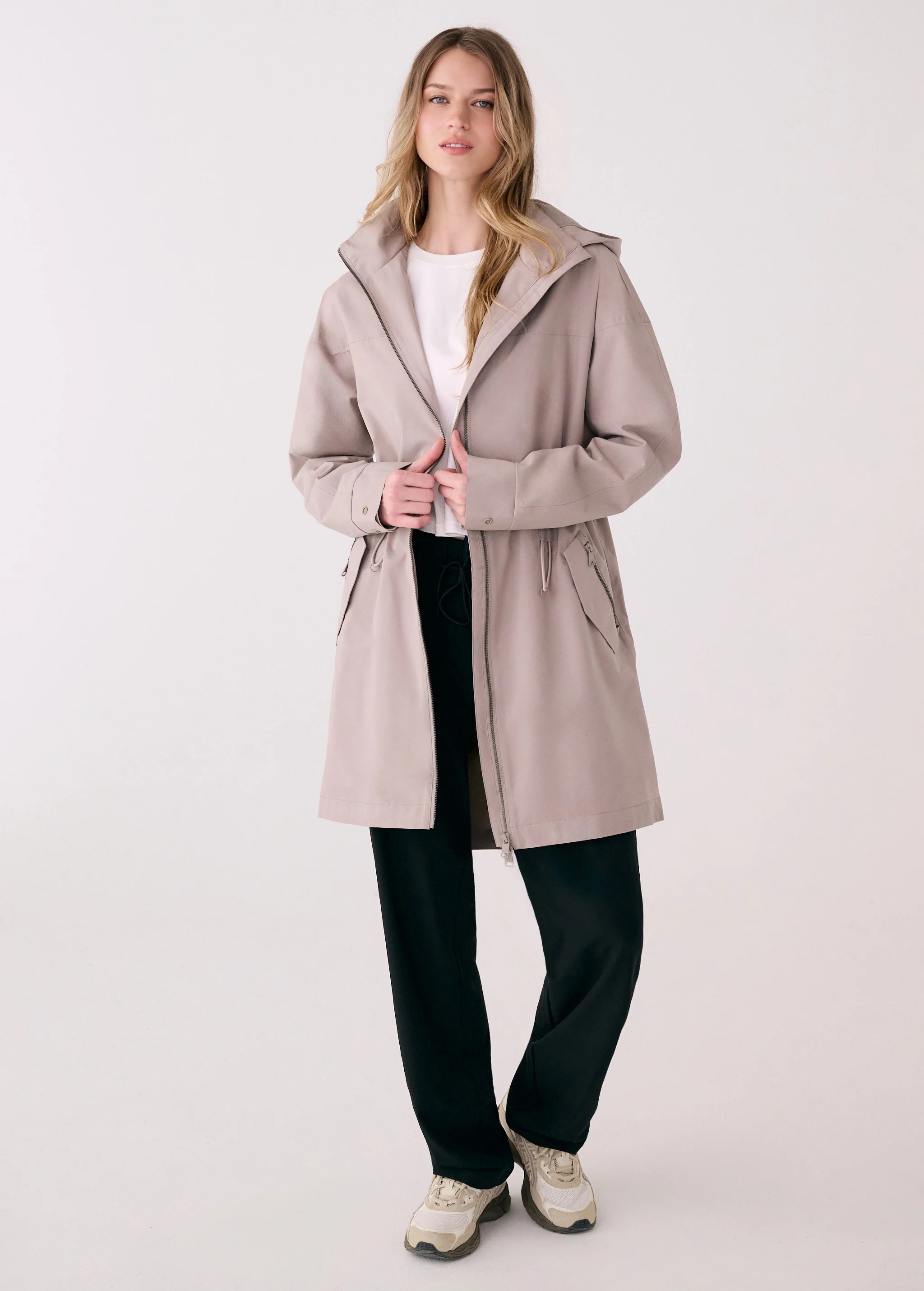 Piper 2.0 Rain Jacket - Image 50