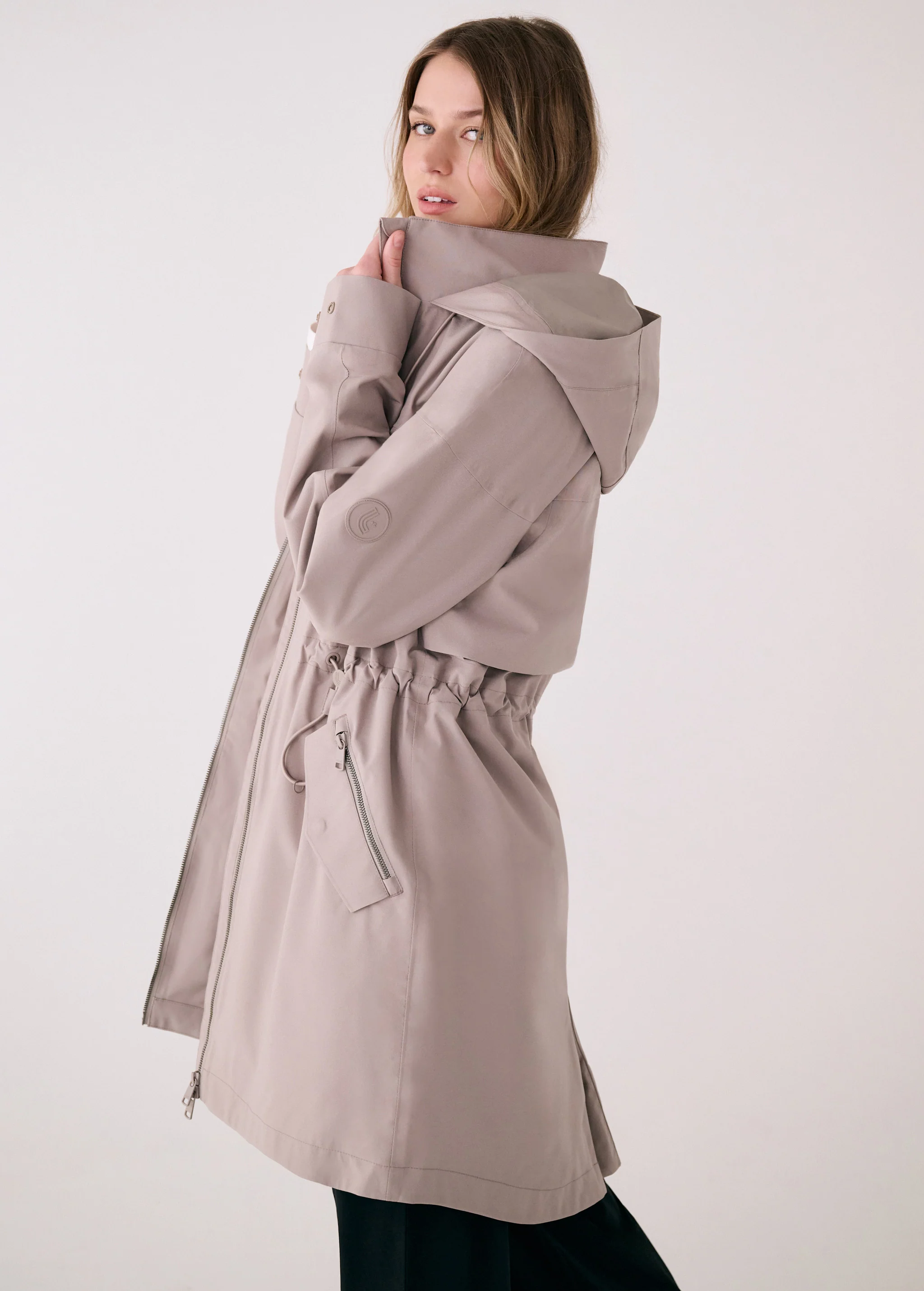 Piper 2.0 Rain Jacket - Image 51