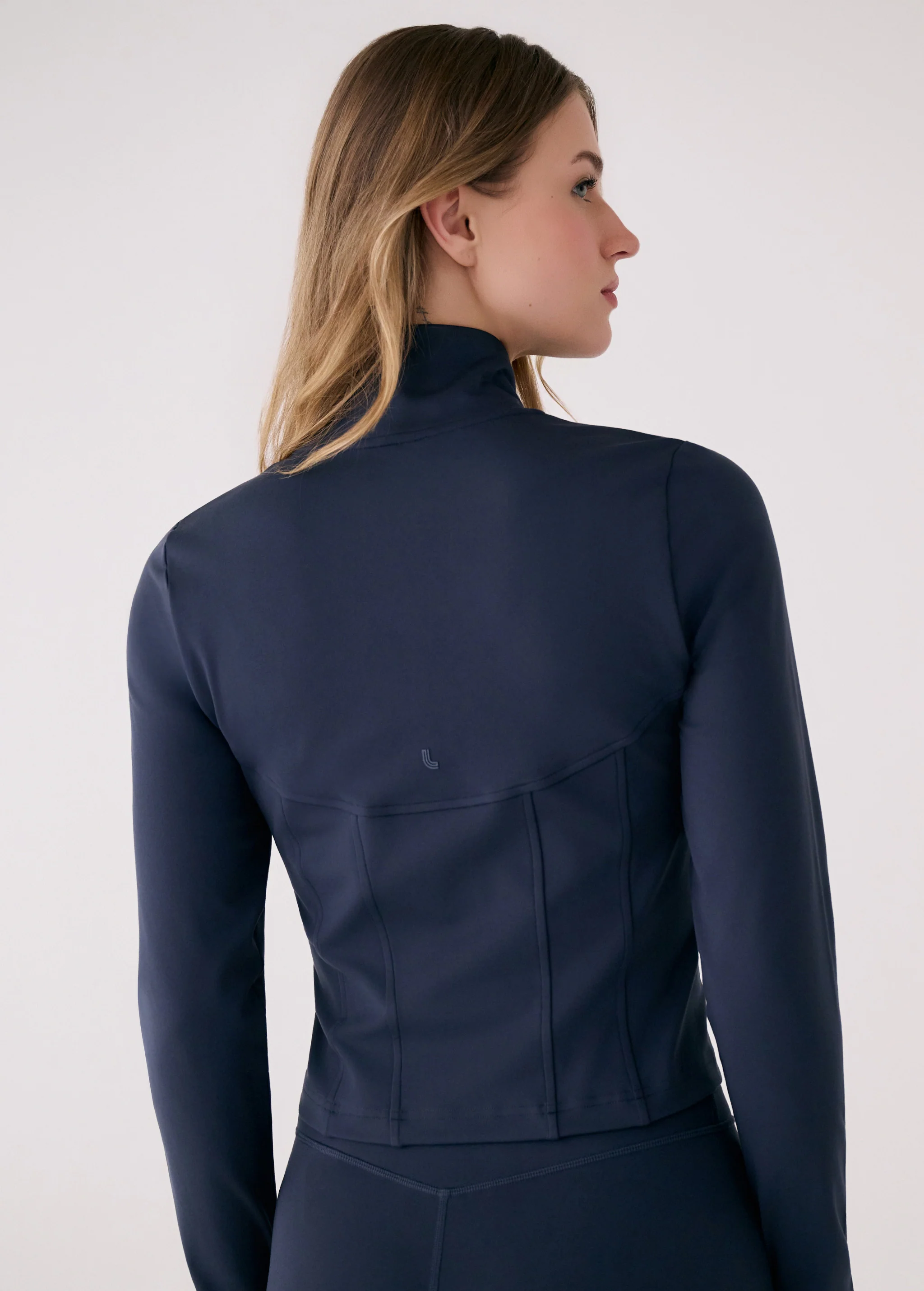 Serene Cropped Jacket - Image 7