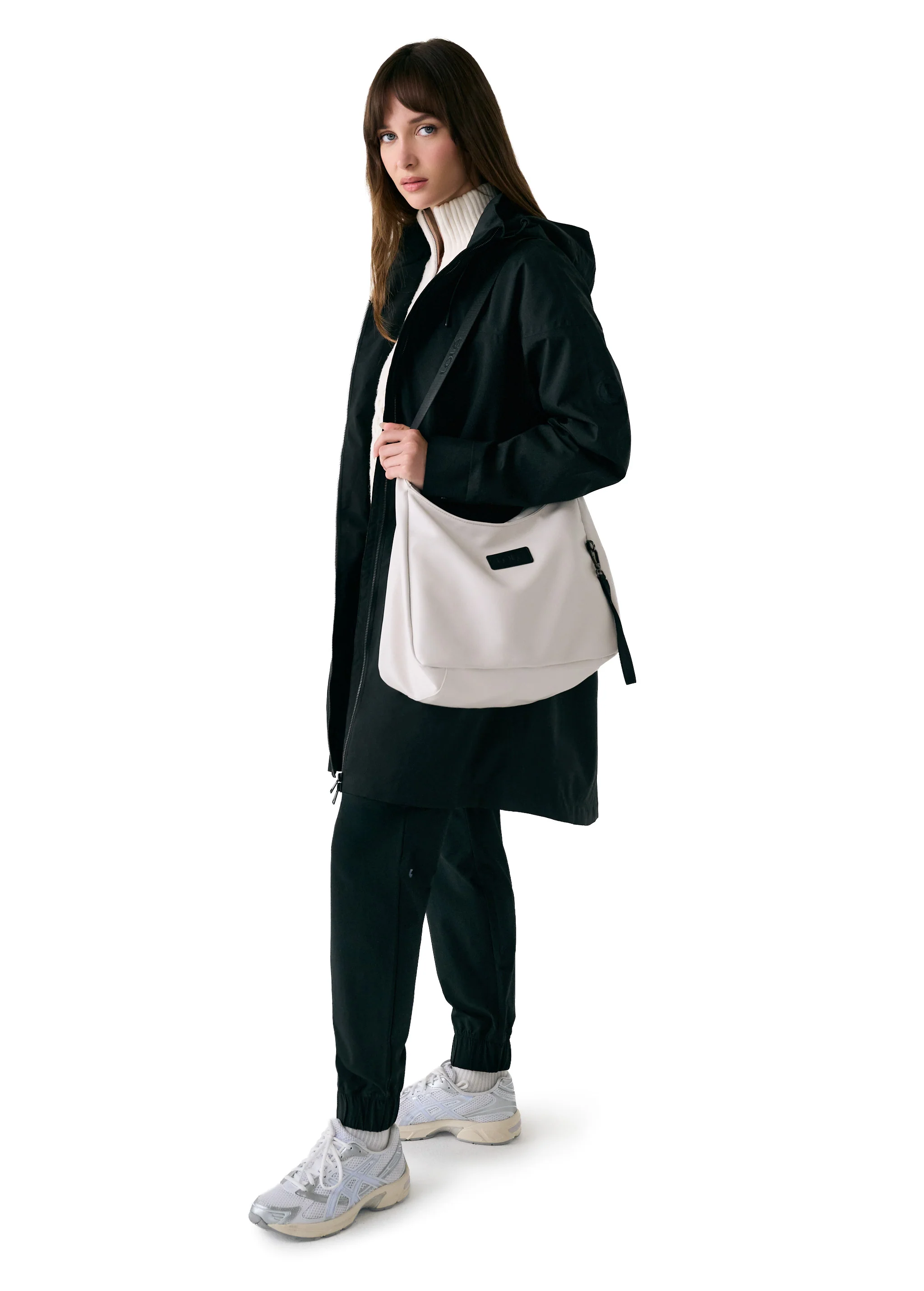 Snowdon Crossbody - Image 7