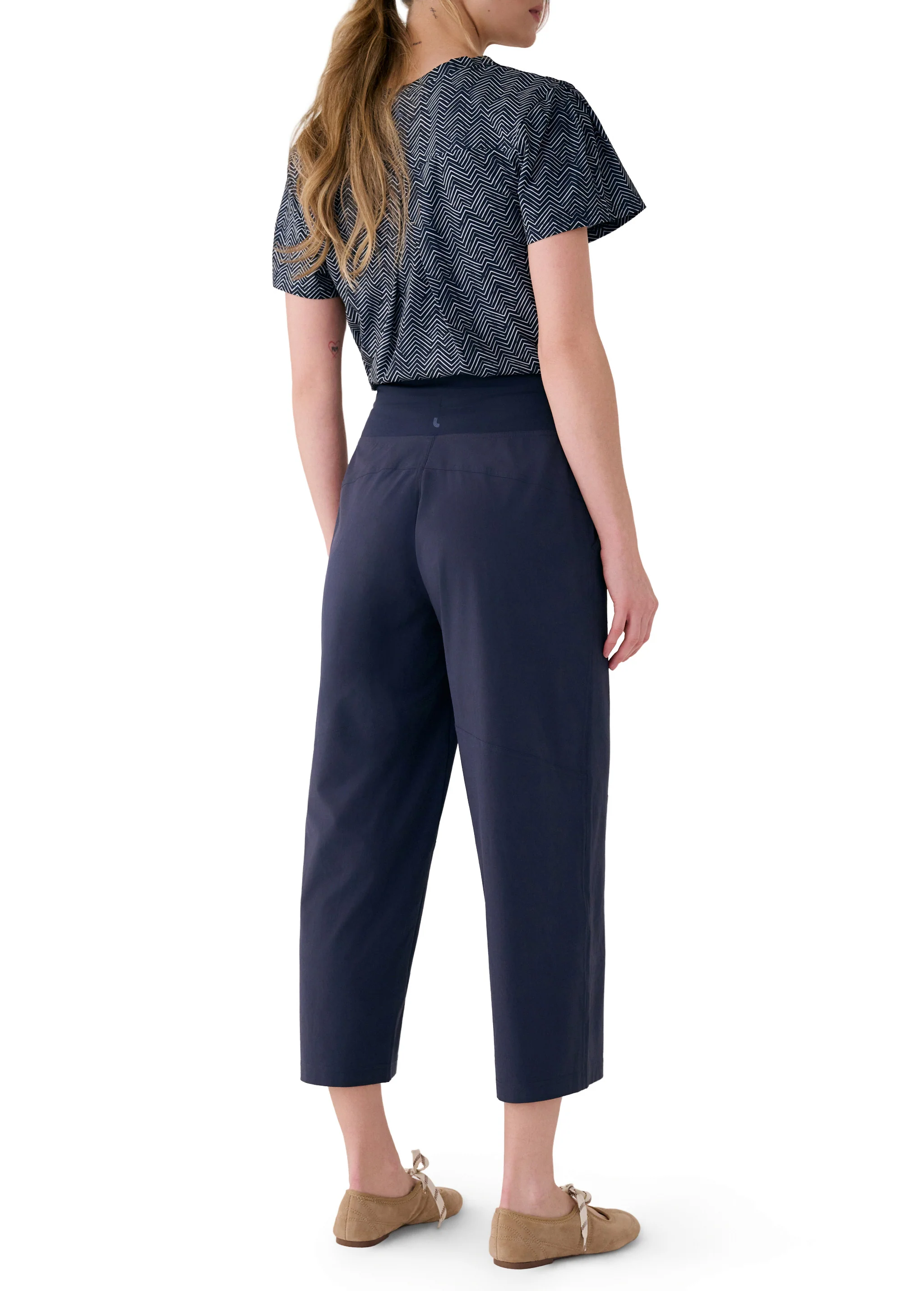 Sofia Crop Pant - Image 17