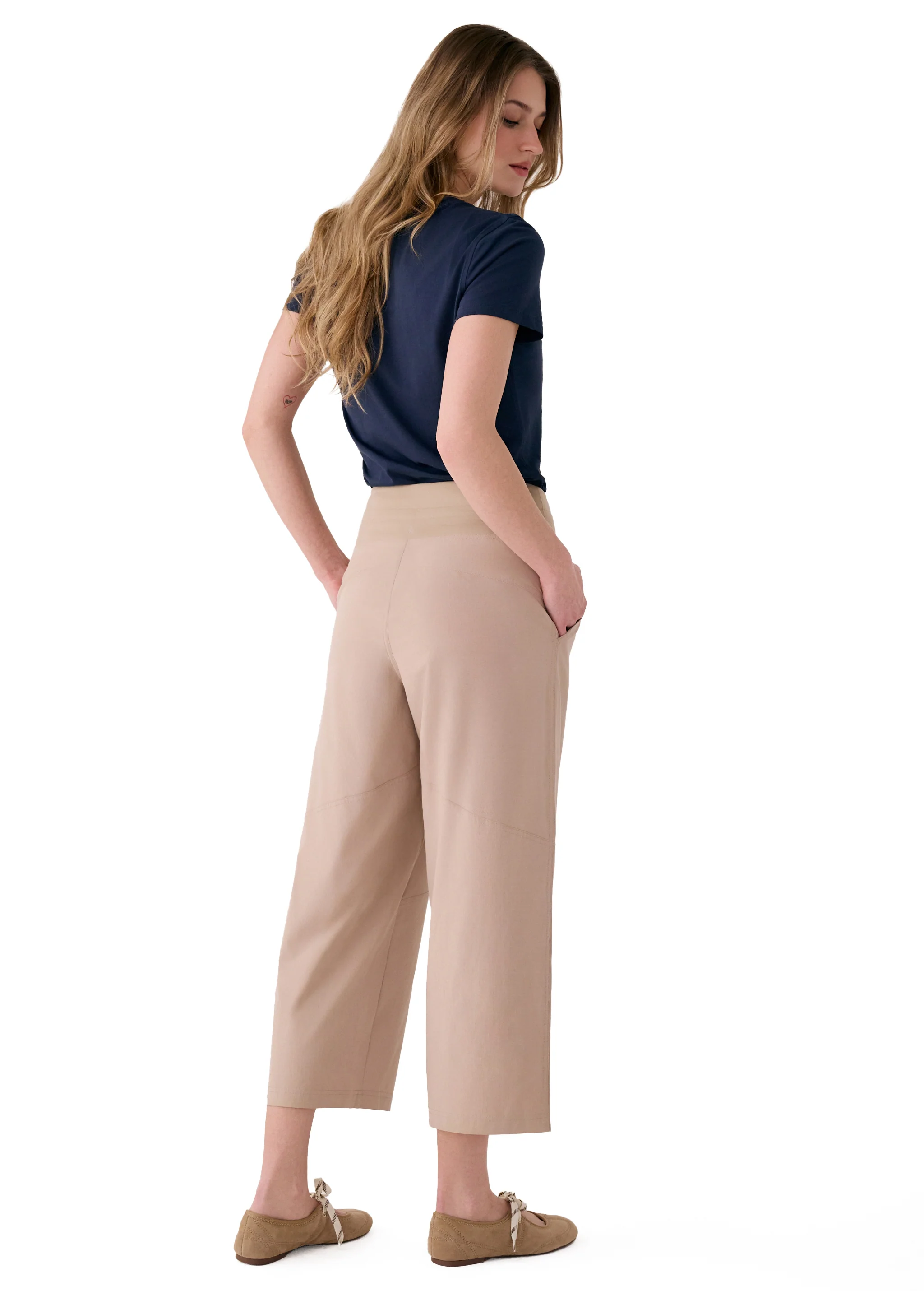 Sofia Crop Pant - Image 24
