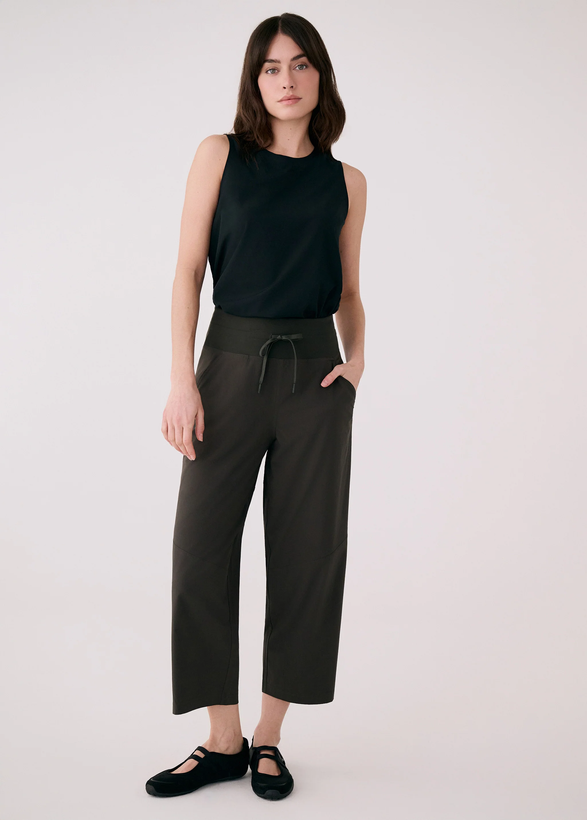Sofia Crop Pant - Image 4