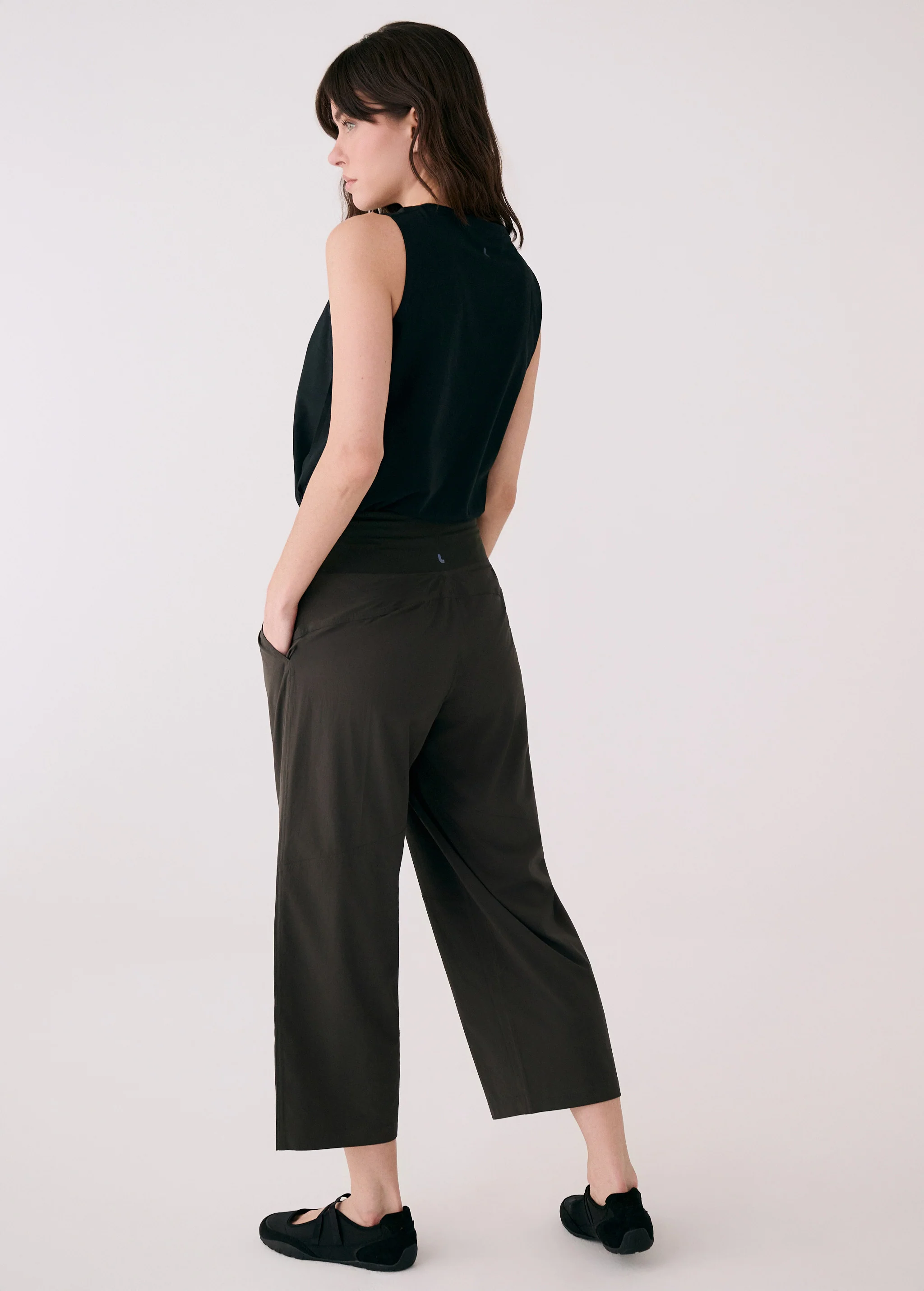 Sofia Crop Pant - Image 6