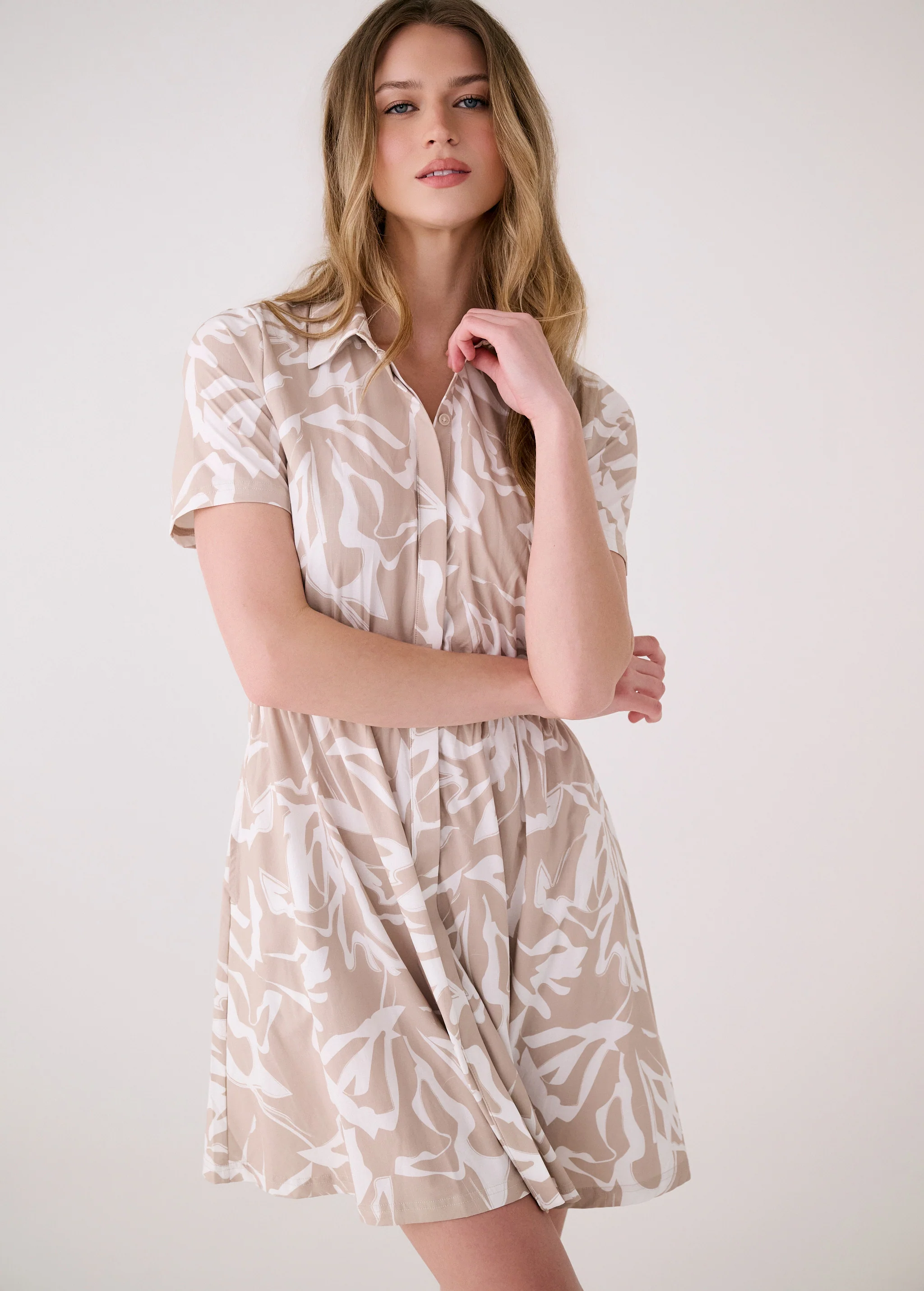 Sofia Dress Short Sleeves - Image 4
