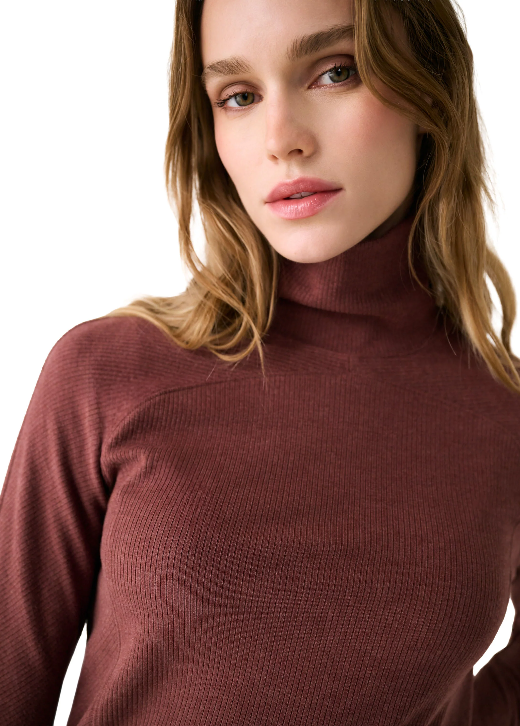 Traverse Turtleneck - Image 14
