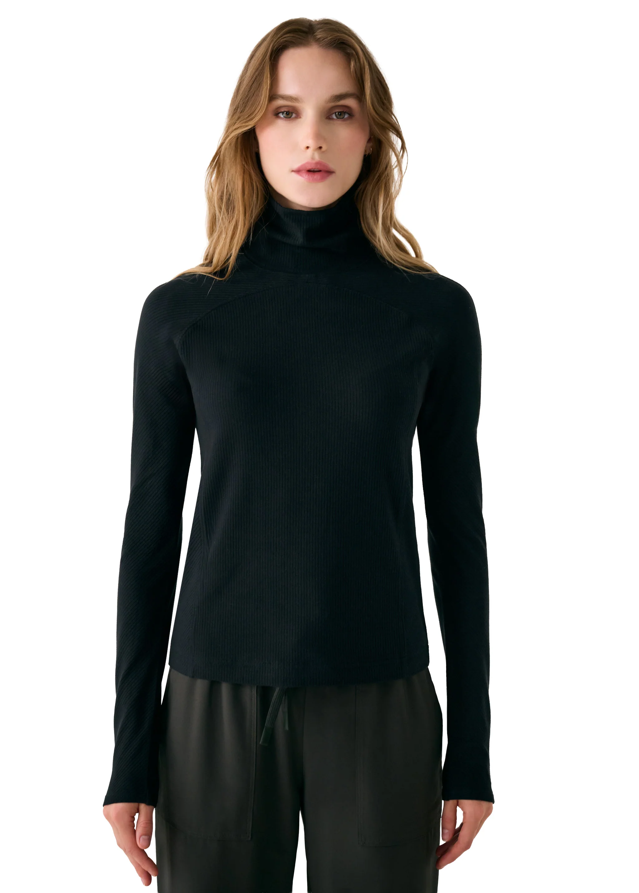 Traverse Turtleneck - Image 16