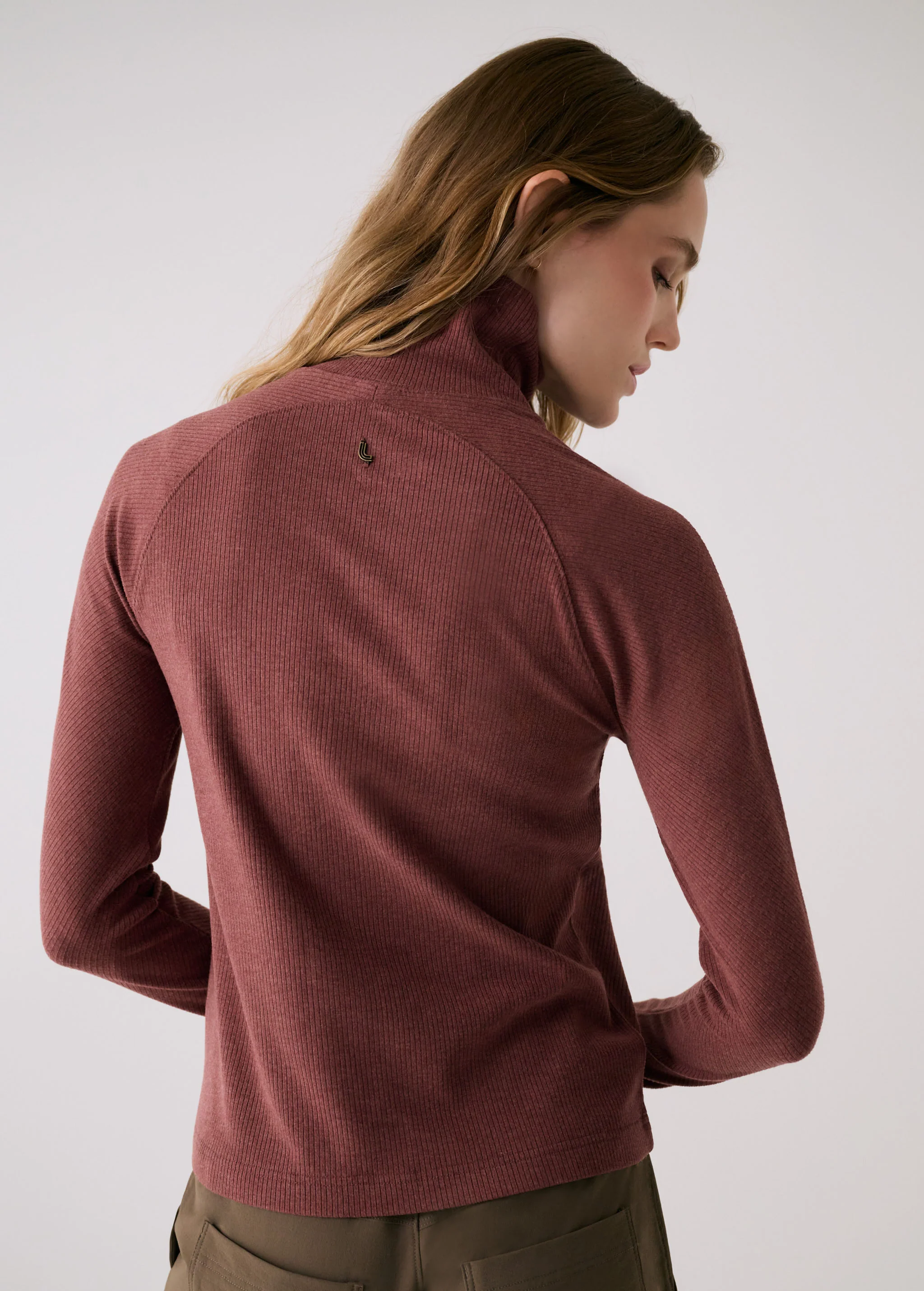 Traverse Turtleneck - Image 4