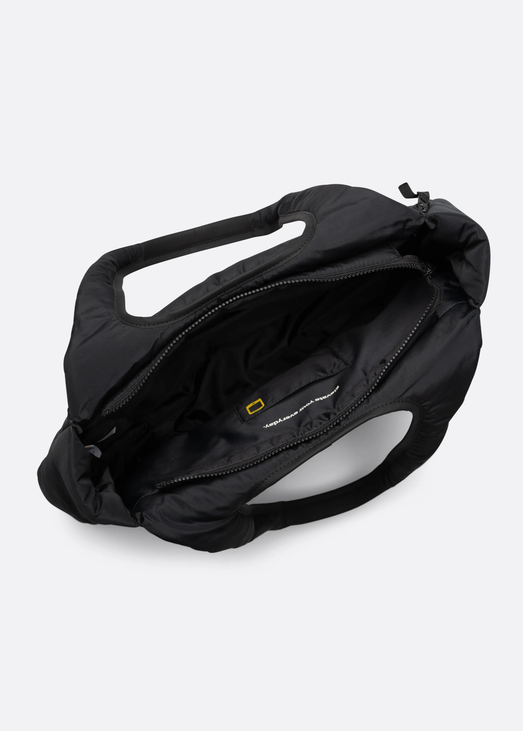 Victoria Quilted Large Hobo - Image 4