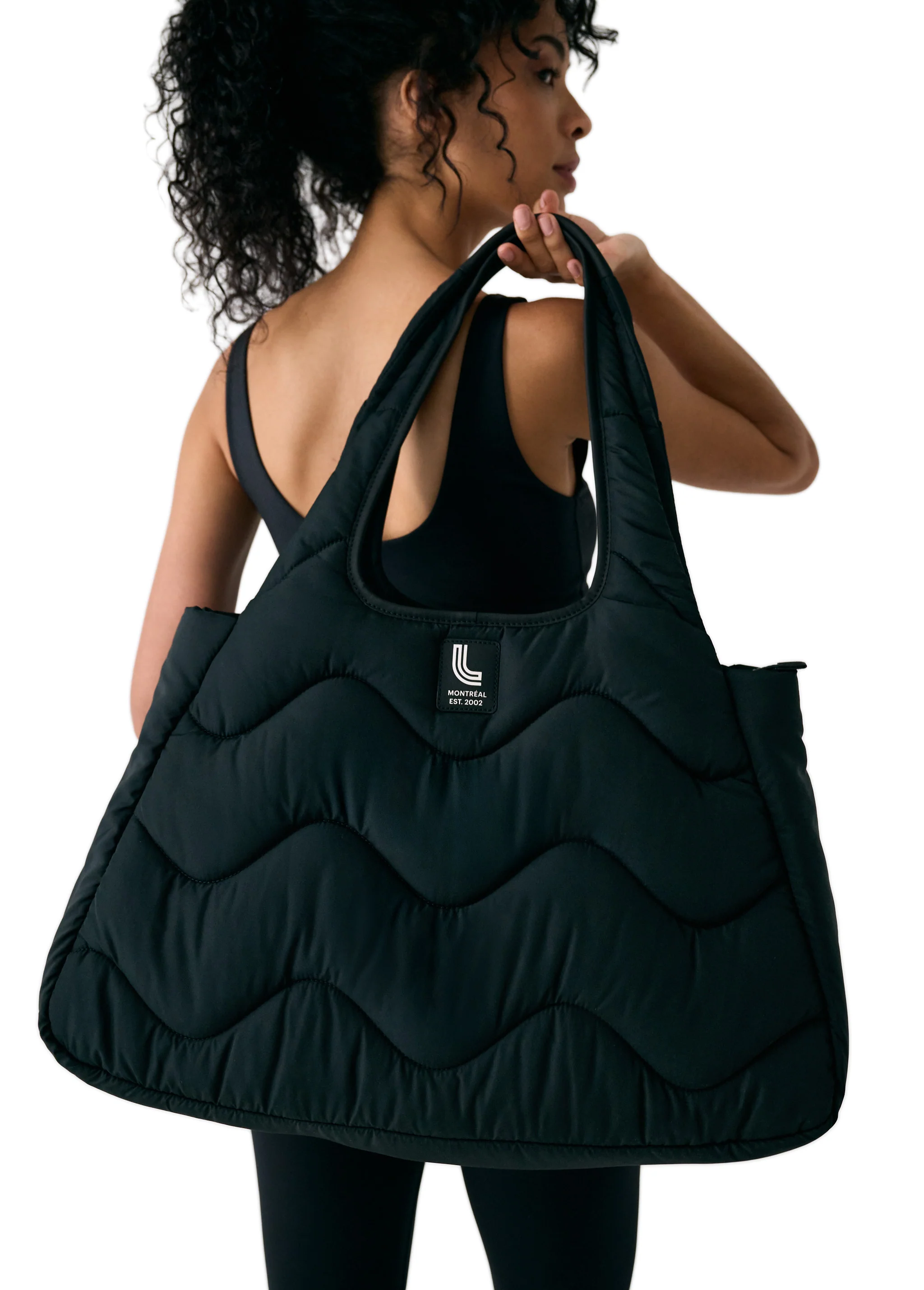 Victoria Quilted Large Hobo - Image 5