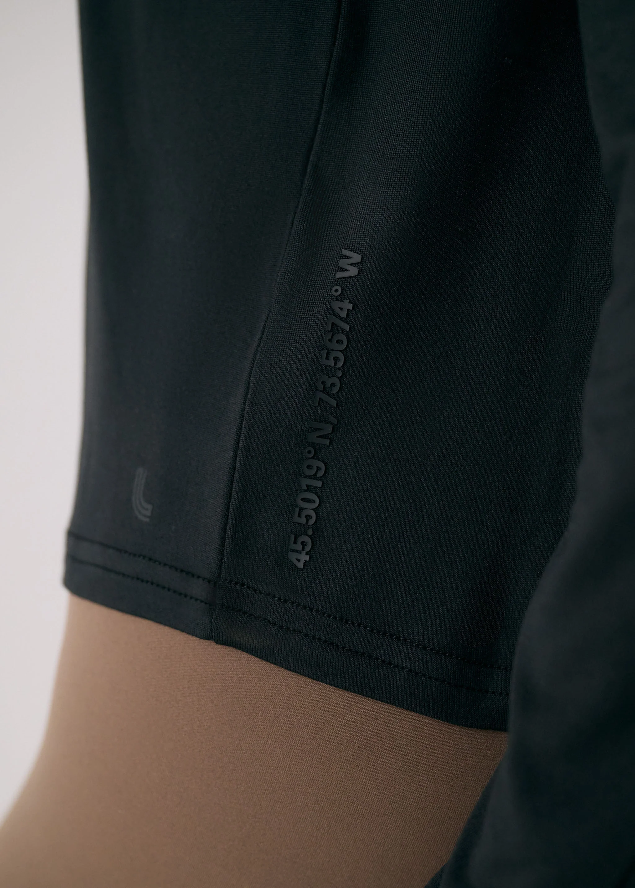 Vital Long Sleeves - Image 9
